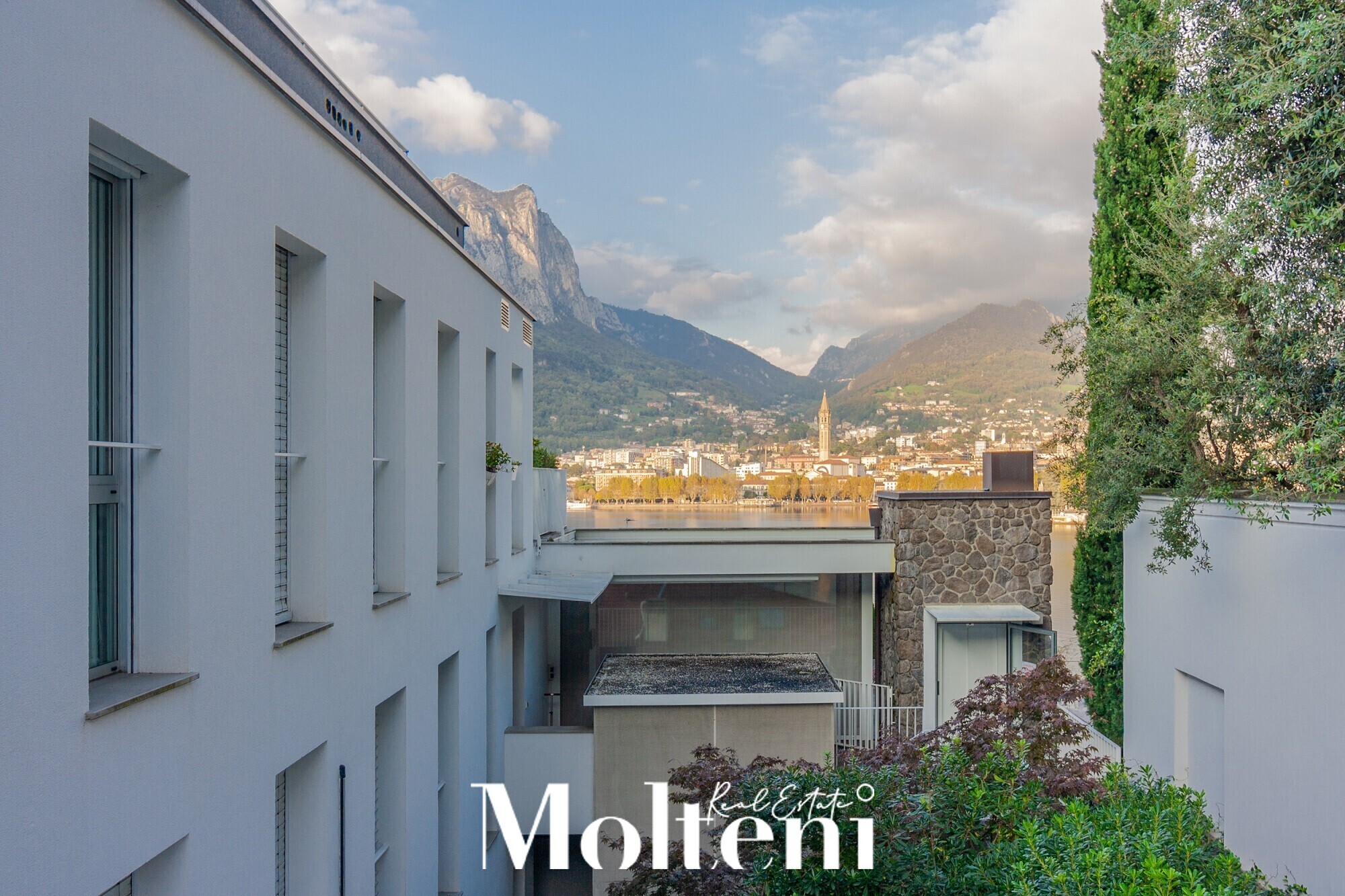 moltenirealestate_quadrilocale_fourroom_malgrate_lecco_forsale_vendita_appartamento_apartment_vistalago_lakeview_garage (35)