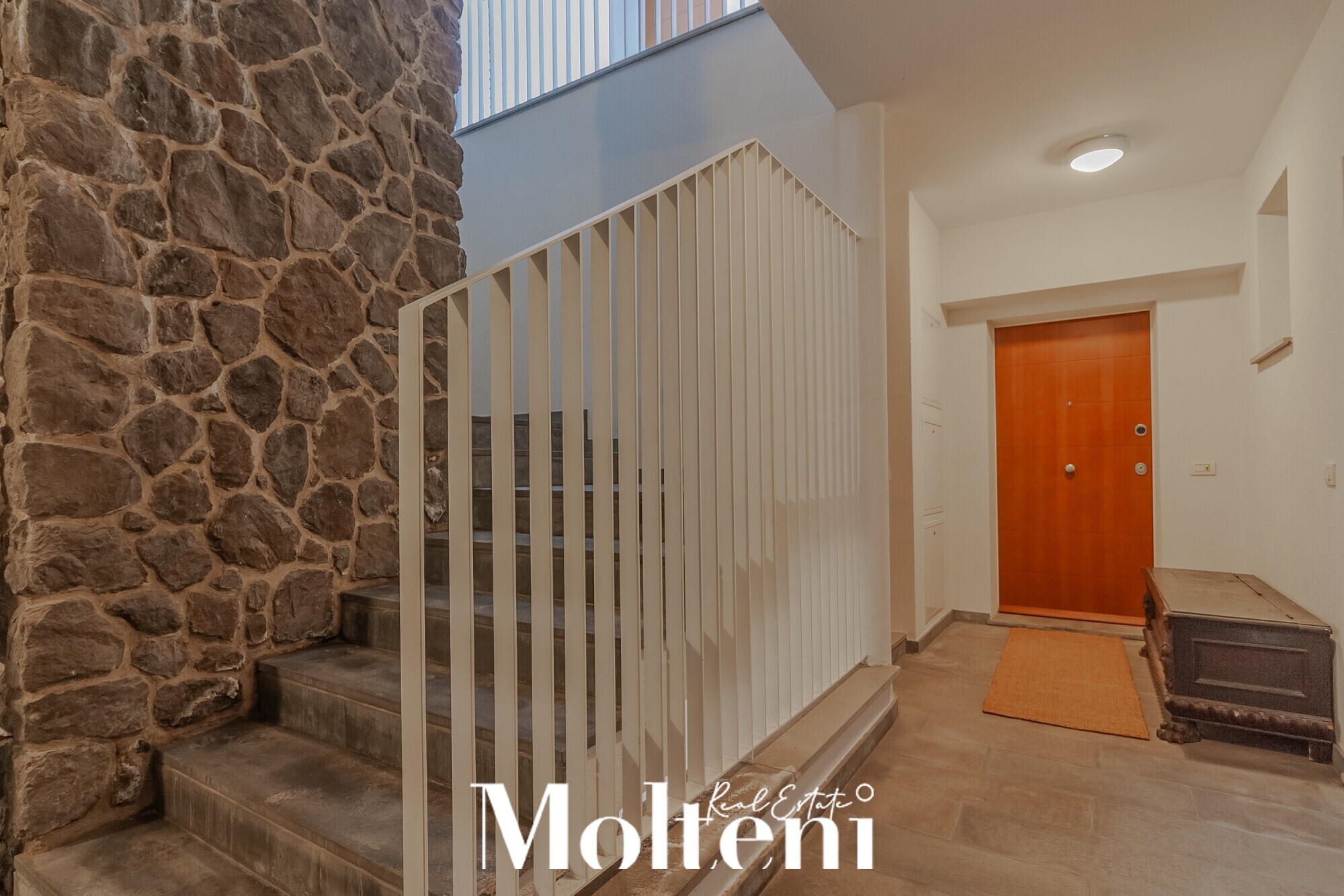 moltenirealestate_quadrilocale_fourroom_malgrate_lecco_forsale_vendita_appartamento_apartment_vistalago_lakeview_garage (36)