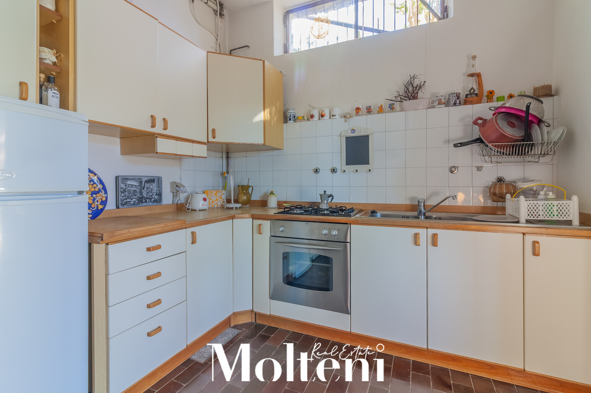 moltenirealestate_villa_abbadialariana_abbadia_forsale_vendita_garden_giardino_garage (32)