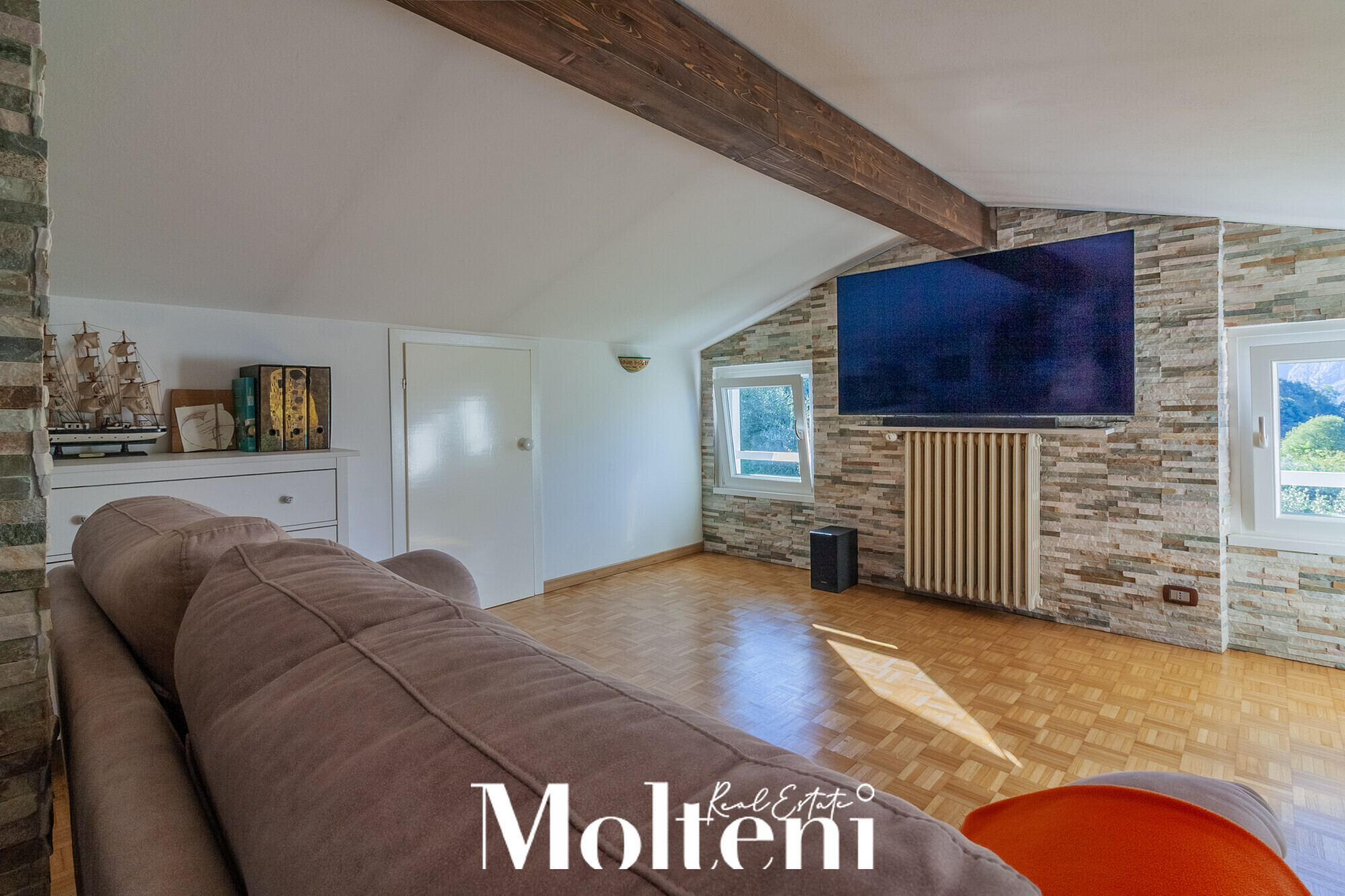 moltenirealestate_villa_abbadialariana_abbadia_forsale_vendita_garden_giardino_garage (21)