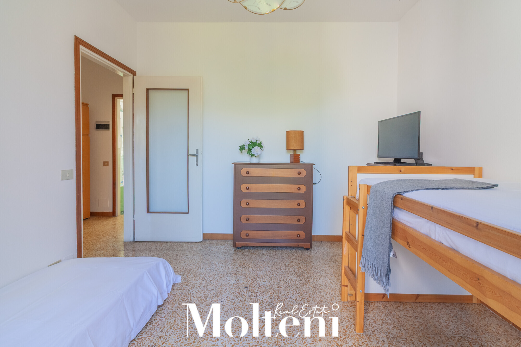 molteni_real_estate_Bellano_vendita_forsale_appartamento_vistalago_balcone (18)