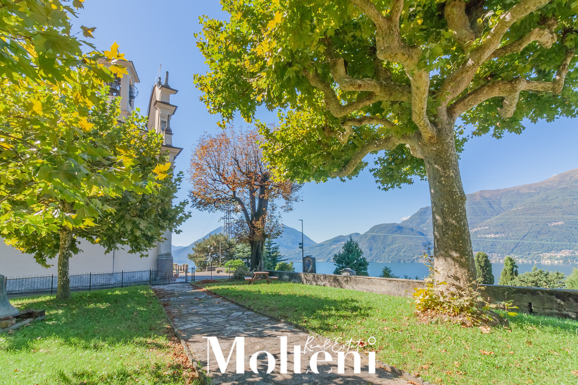 molteni_real_estate_Bellano_vendita_forsale_appartamento_vistalago_balcone (22)