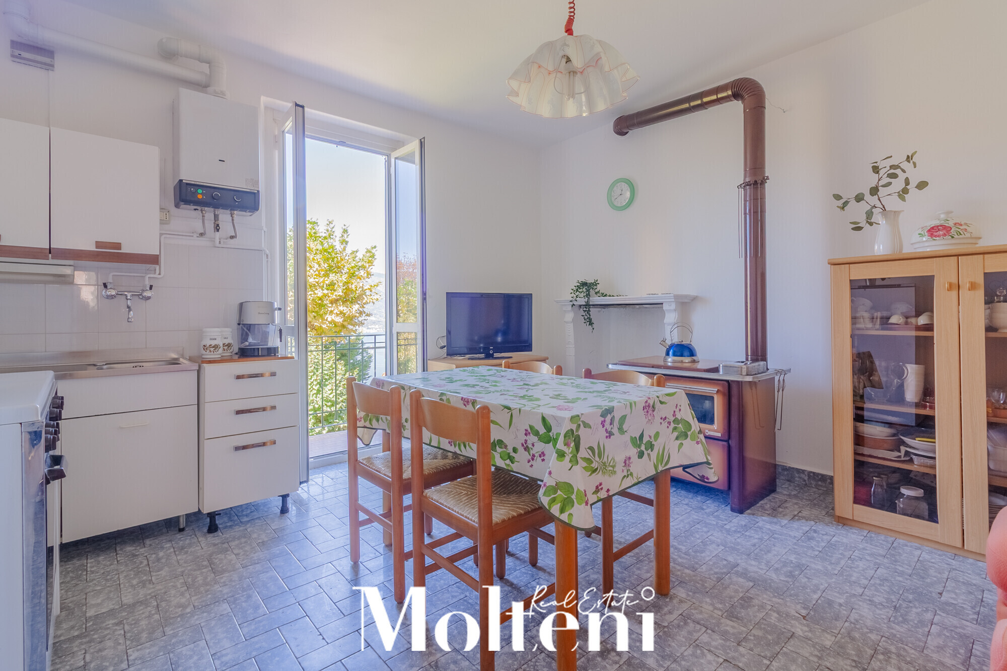 molteni_real_estate_Bellano_vendita_forsale_appartamento_vistalago_balcone (9)