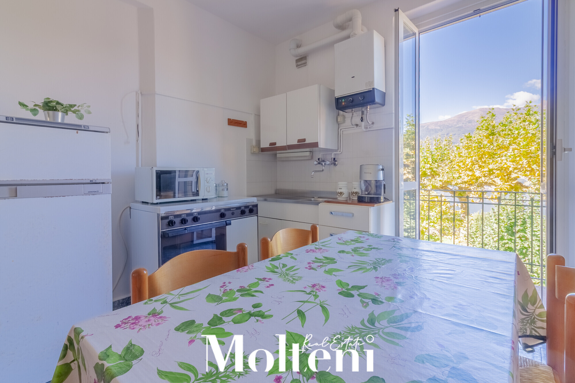 molteni_real_estate_Bellano_vendita_forsale_appartamento_vistalago_balcone (3)