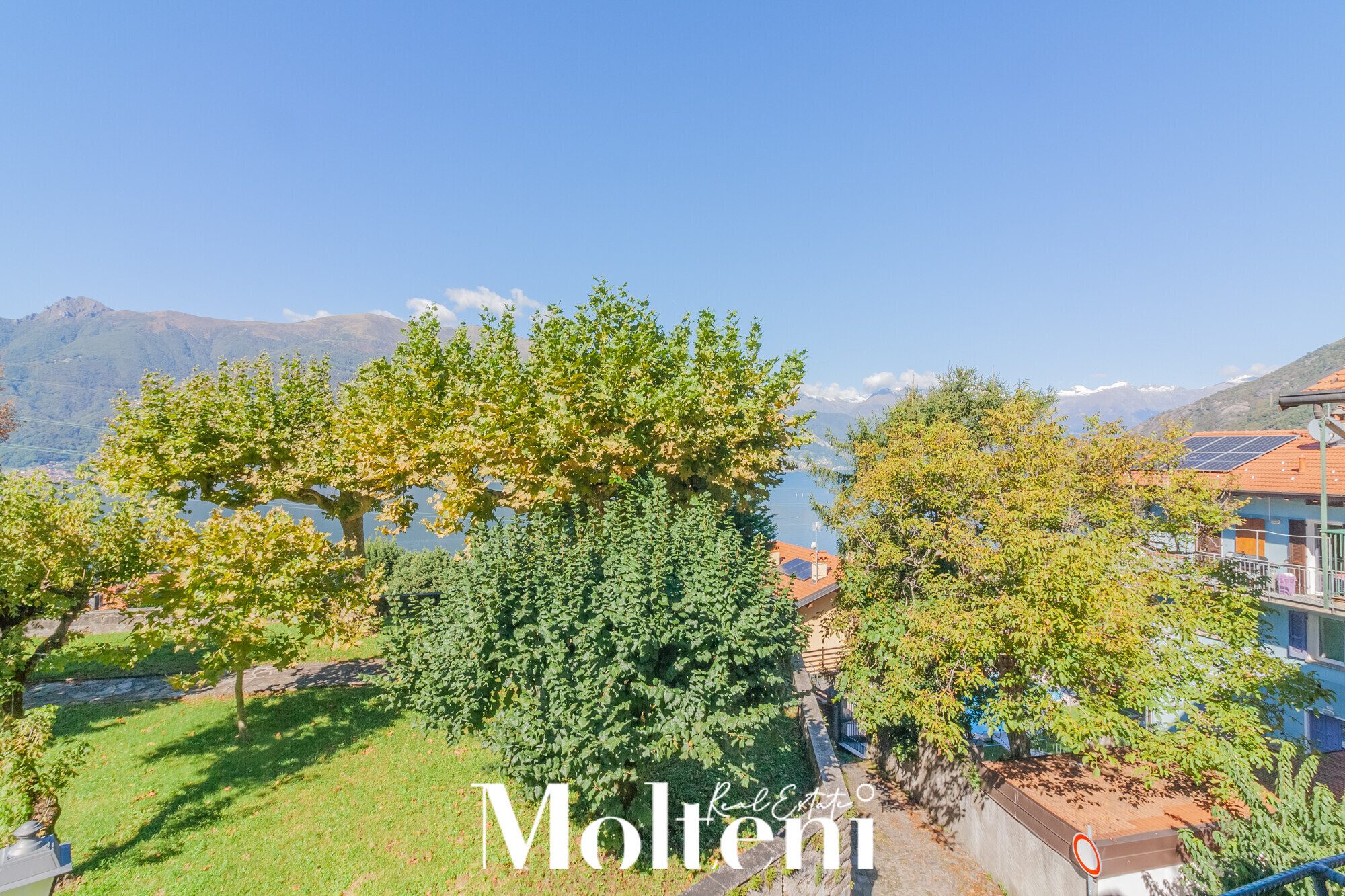 molteni_real_estate_Bellano_vendita_forsale_appartamento_vistalago_balcone (4)
