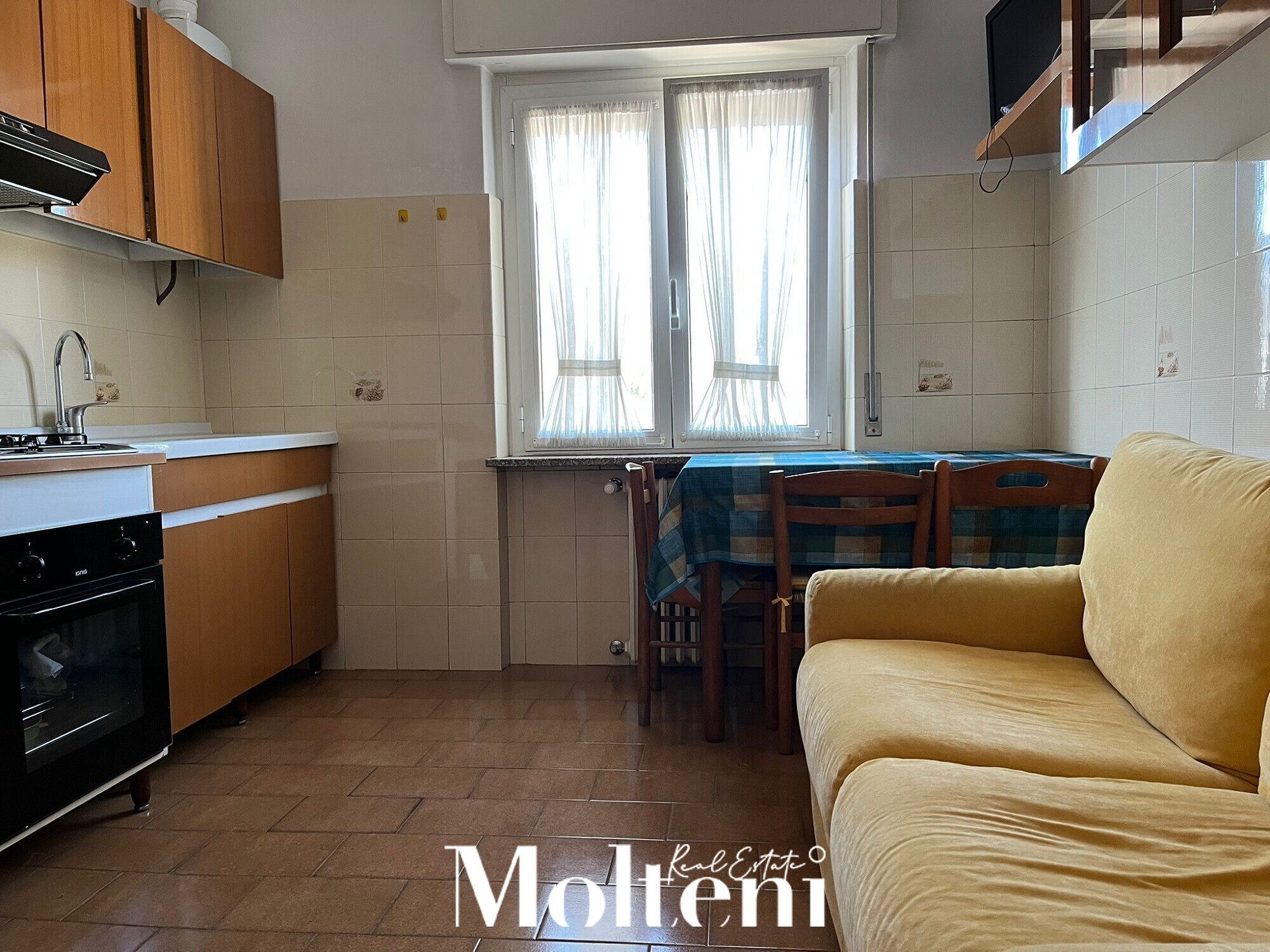 calolziocorte-vendita-forsale-appartamento-apartment-balconi-garage-moltenirealestate (3)