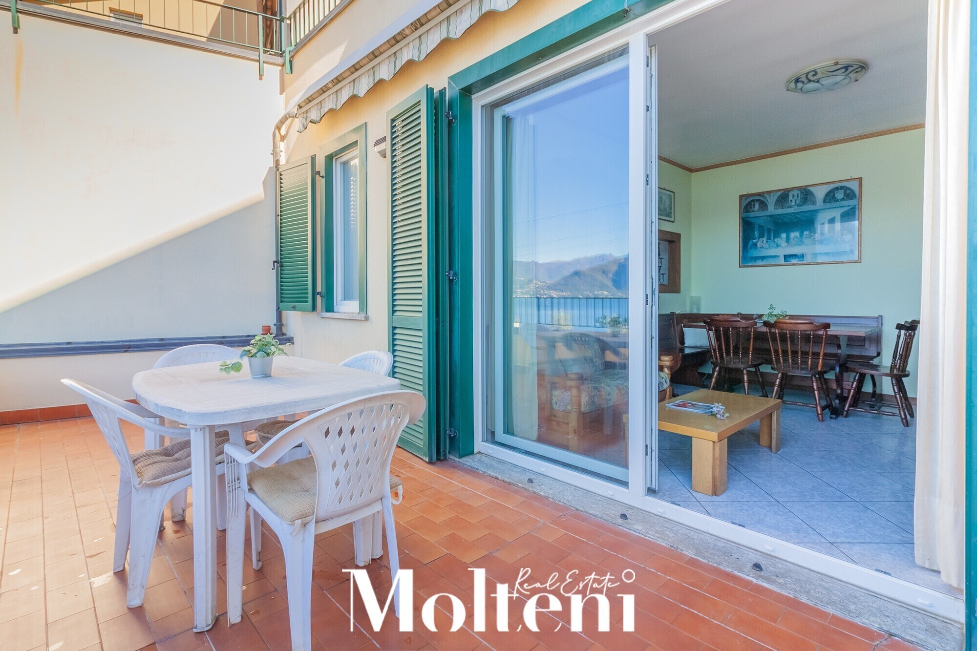 molteni-real-estate-varenna-appartamento-apartment-vendesi-for-sale -vista-lago-terrazzo-terrace-garage (5)