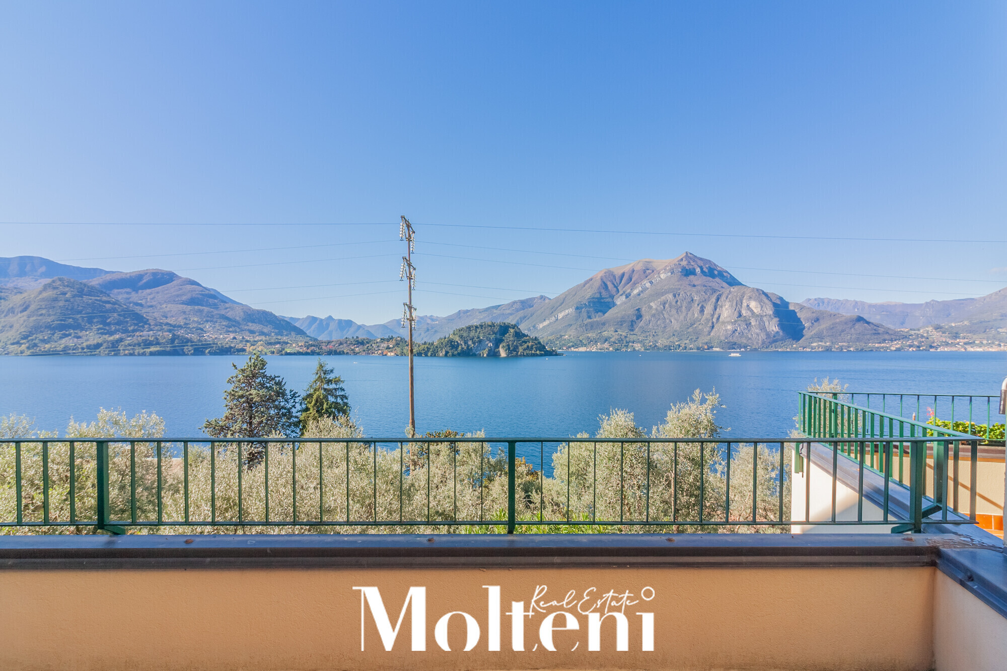 molteni-real-estate-varenna-appartamento-apartment-vendesi-for-sale -vista-lago-terrazzo-terrace-garage (2)