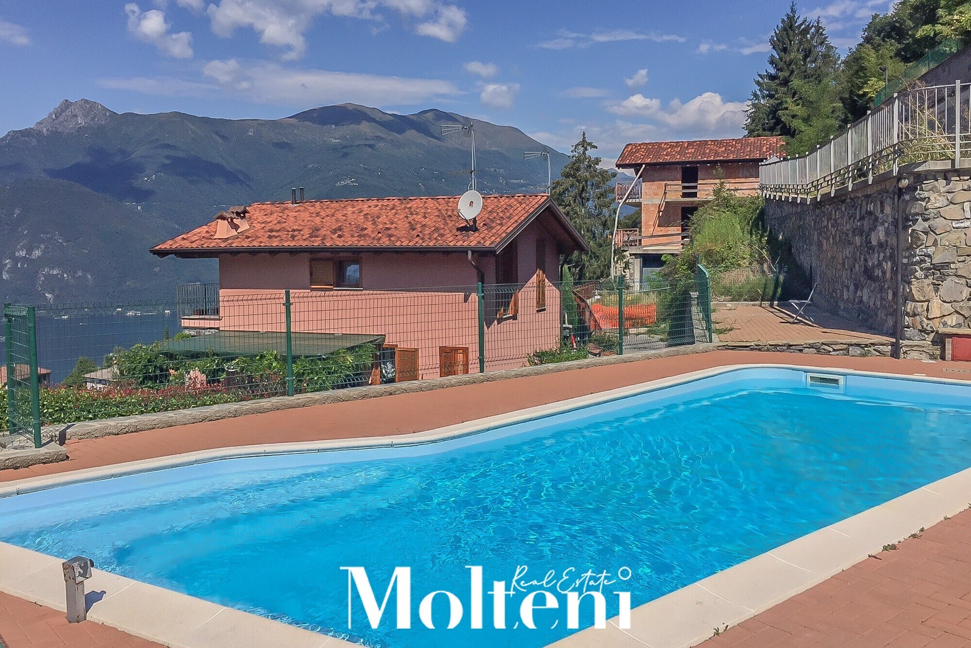 molteni_real_estate_casa_house_vendita_forsale_perledo_vista_lago_lake_view_giardino_garden_ (28)