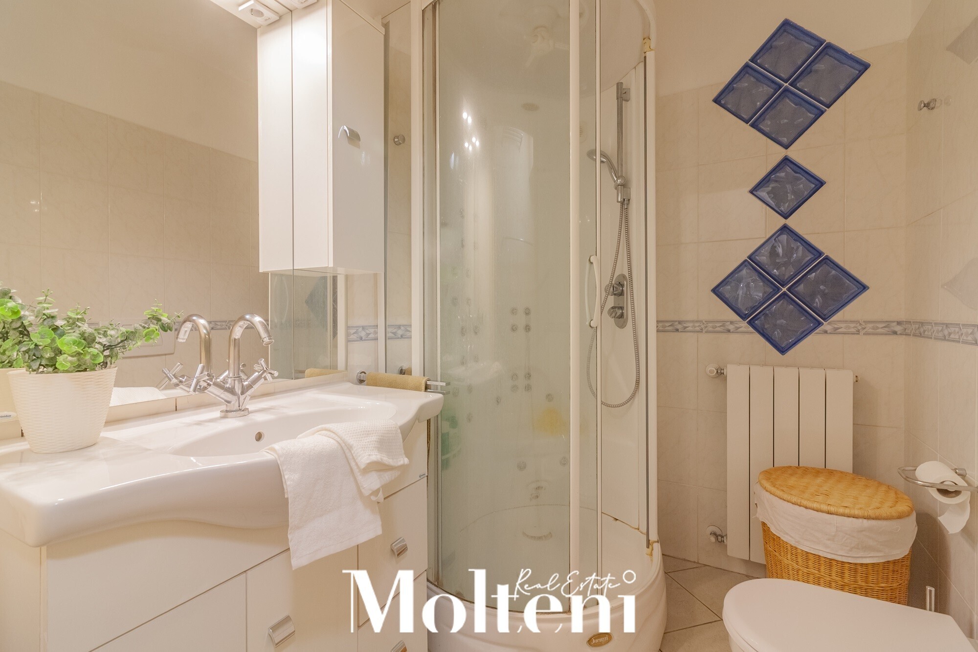 molteni_real_estate_appartamento_ apartment_vendita_forsale_perledo_vista_lago_lake_view_giardino_garden_ (19)