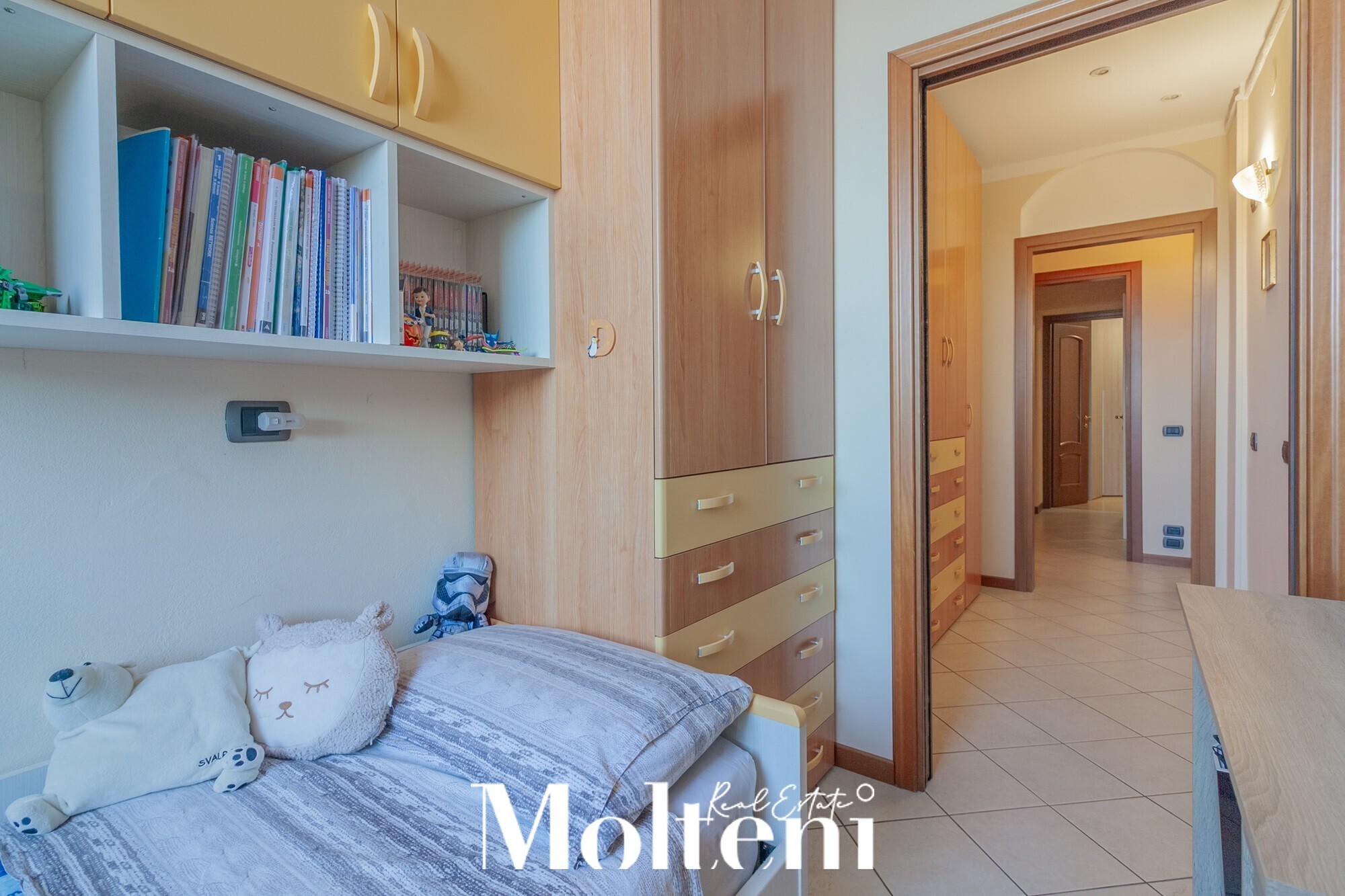 molteni_real_estate_appartamento_ apartment_vendita_forsale_perledo_vista_lago_lake_view_giardino_garden_ (25)