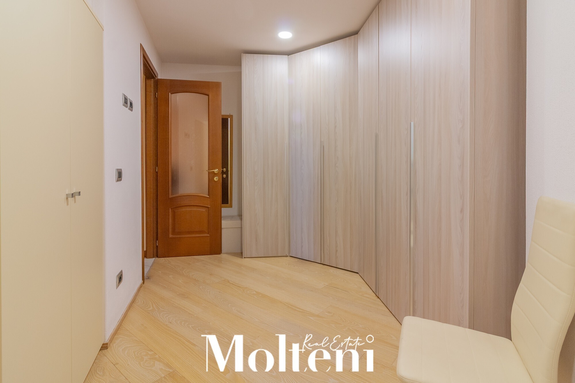 molteni_real_estate_appartamento_ apartment_vendita_forsale_perledo_vista_lago_lake_view_giardino_garden_ (28)