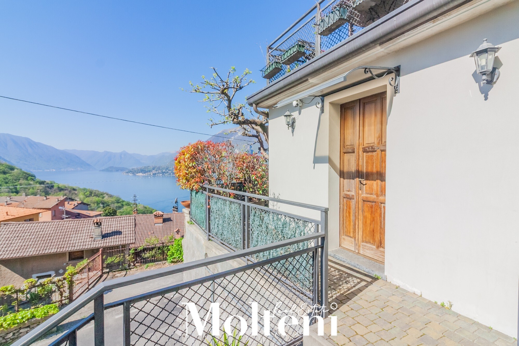 molteni_real_estate_appartamento_ apartment_vendita_forsale_perledo_vista_lago_lake_view_giardino_garden_ (31)
