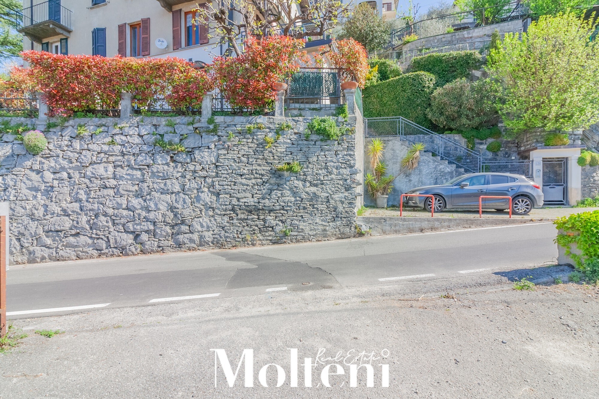 molteni_real_estate_appartamento_ apartment_vendita_forsale_perledo_vista_lago_lake_view_giardino_garden_ (33)