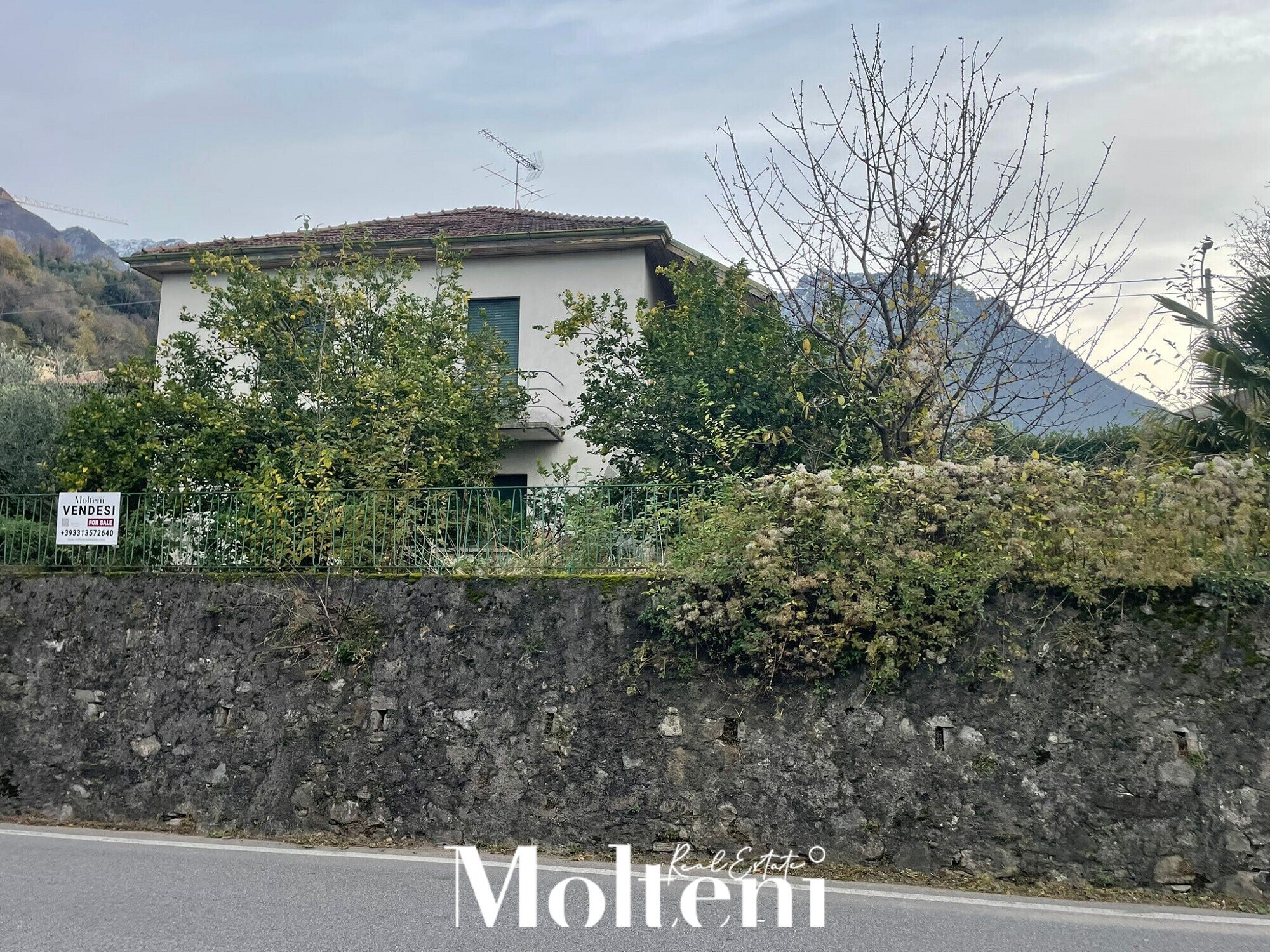 Mandello-appartamento-casa-house-villa-giardino-garden-vistalago-lakeview-vendita-forsale-lakecomo-moltenirealestate-molteniexclusive (14)