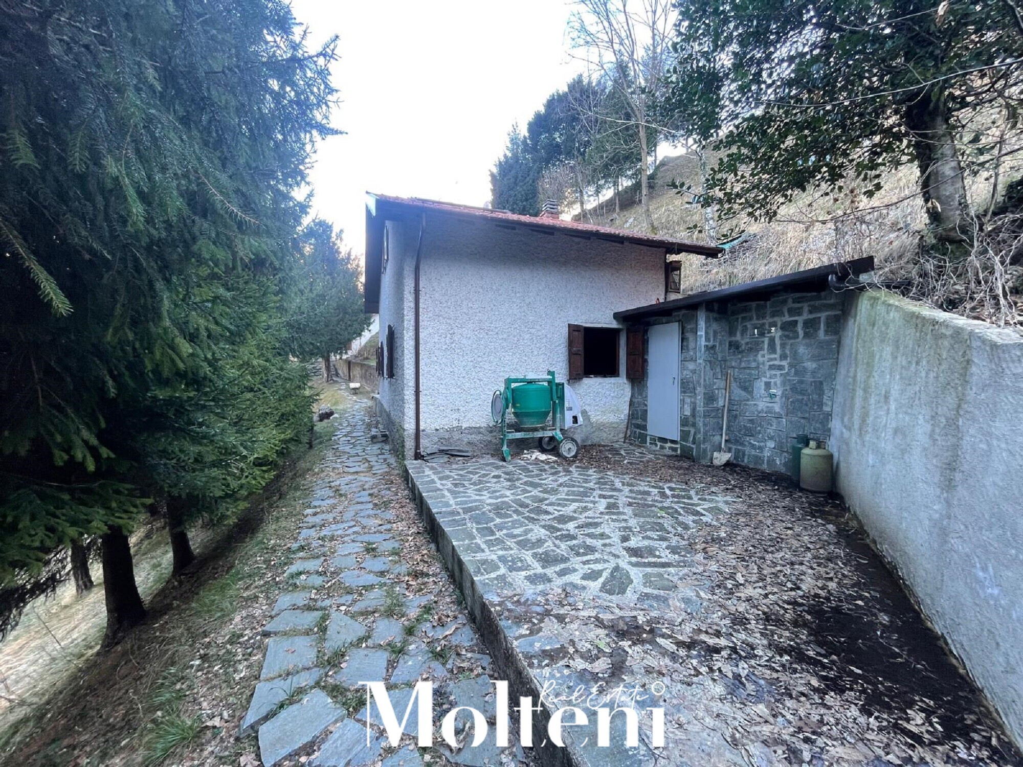 Mandello-casa-baita-vendesi-house-forsale-lakecomo-moltenirealestate-molteniexclusive (4)