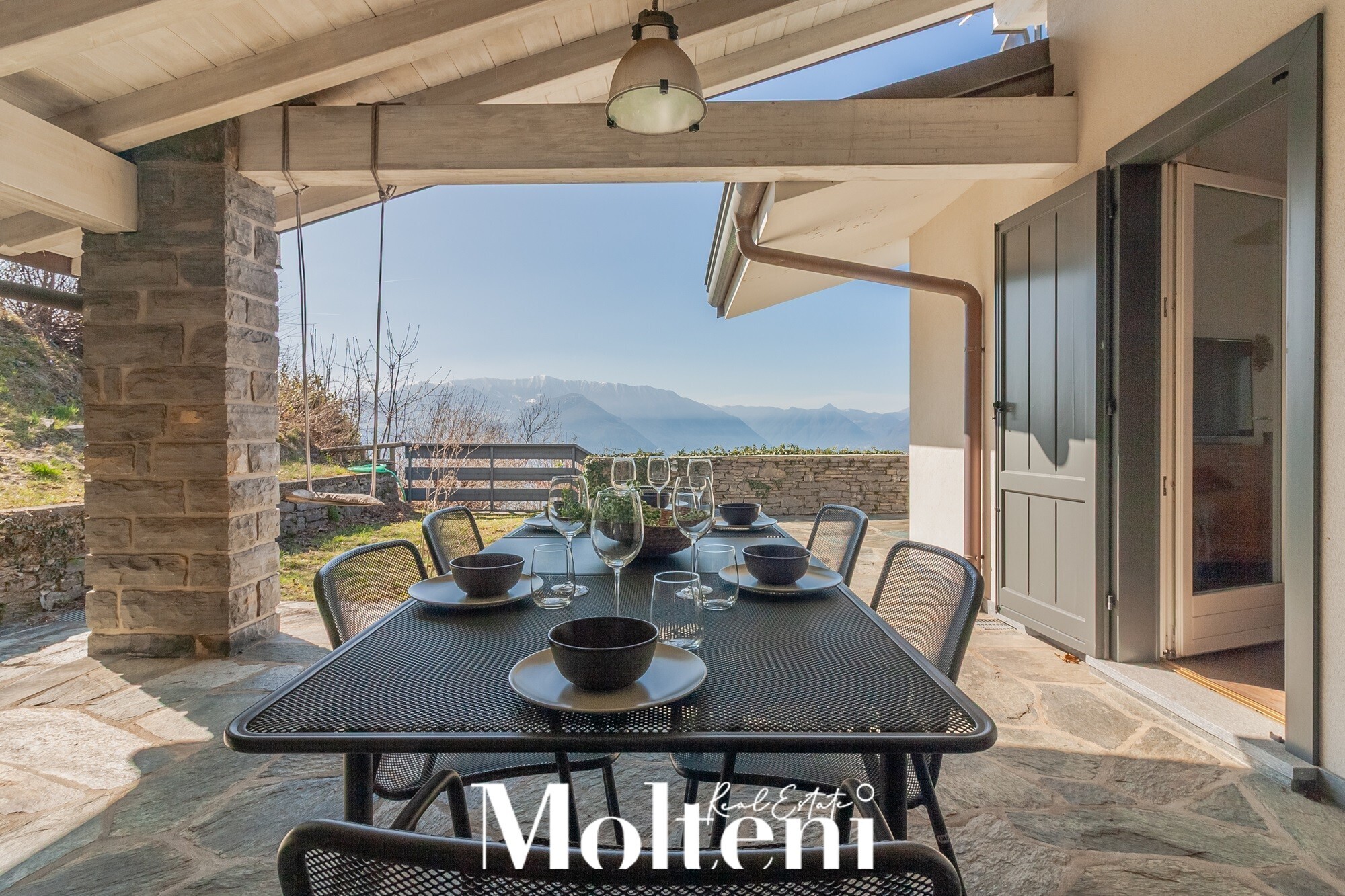 molteni_real_estate_casa_house_vendita_forsale_perledo_vista_lago_lake_view_giardino_garden_garage(8)