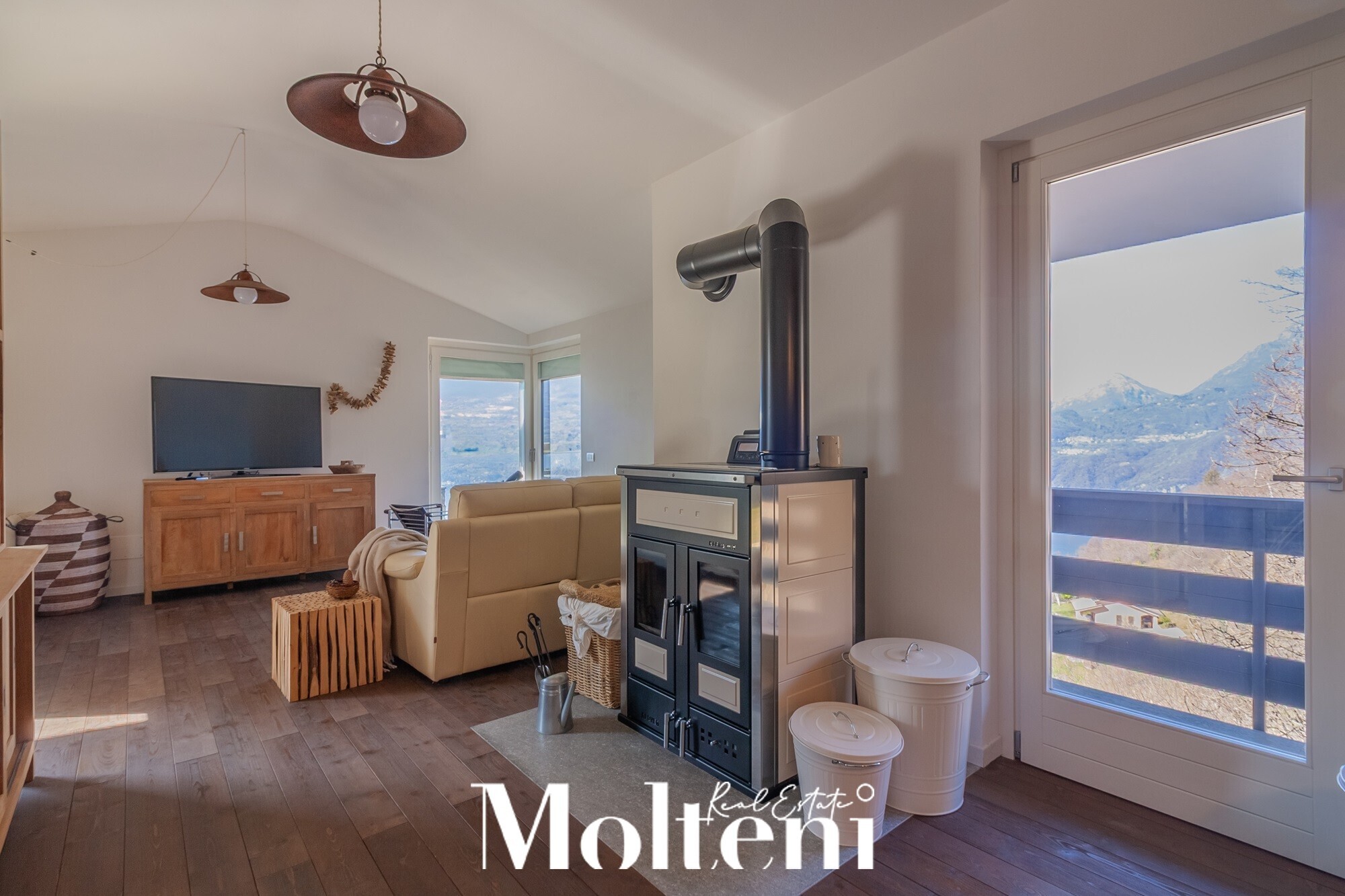 molteni_real_estate_casa_house_vendita_forsale_perledo_vista_lago_lake_view_giardino_garden_garage(12)