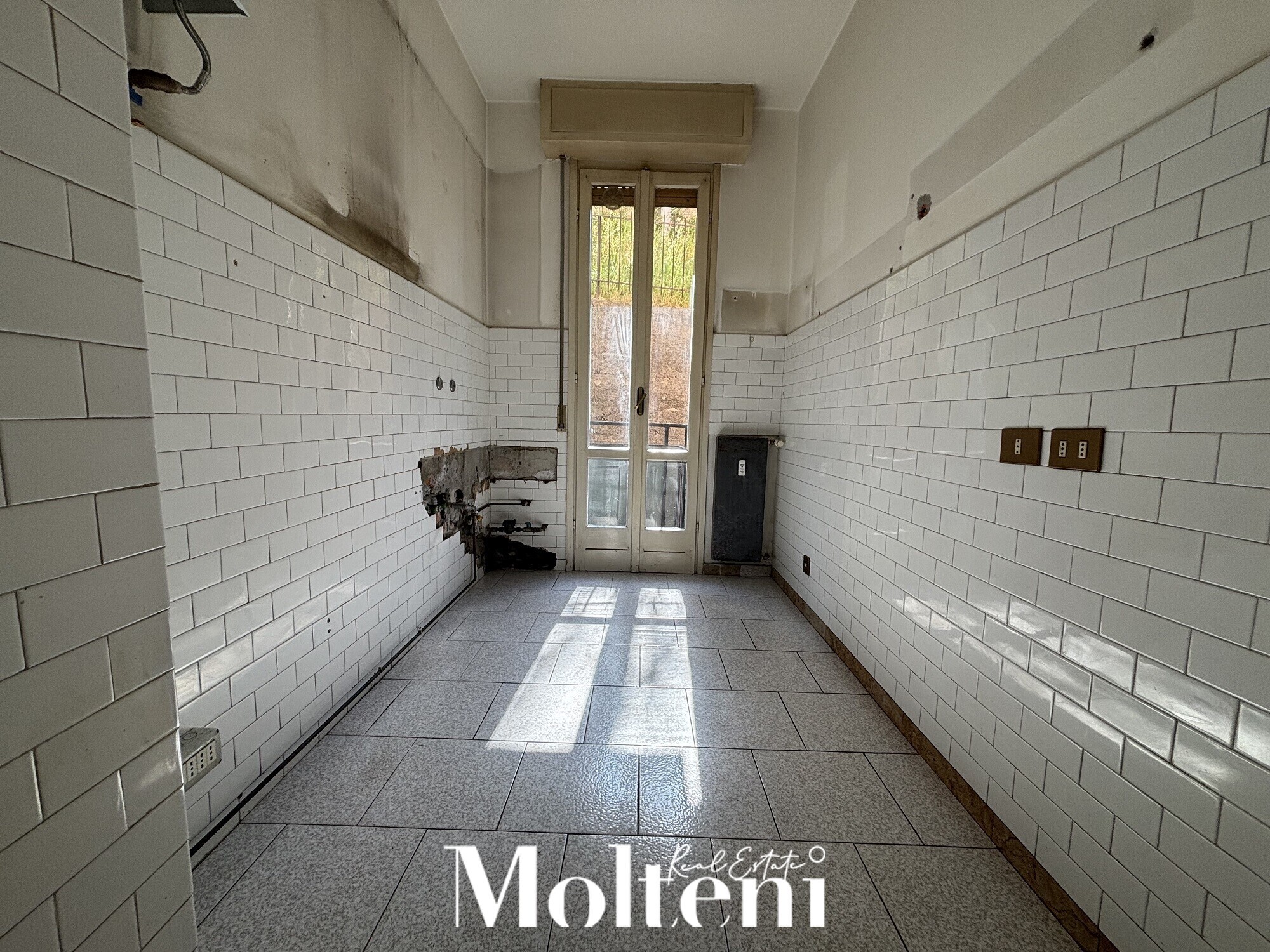 mandello-del-lario-appartamento-apartment-bilocale-garage-molteni-real-estate  (4)