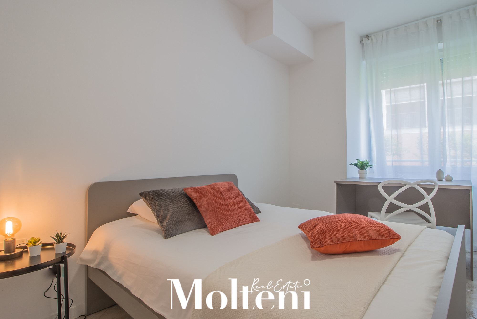 moltenirealestate_lecco_forrent_affitto_camera_room (91)