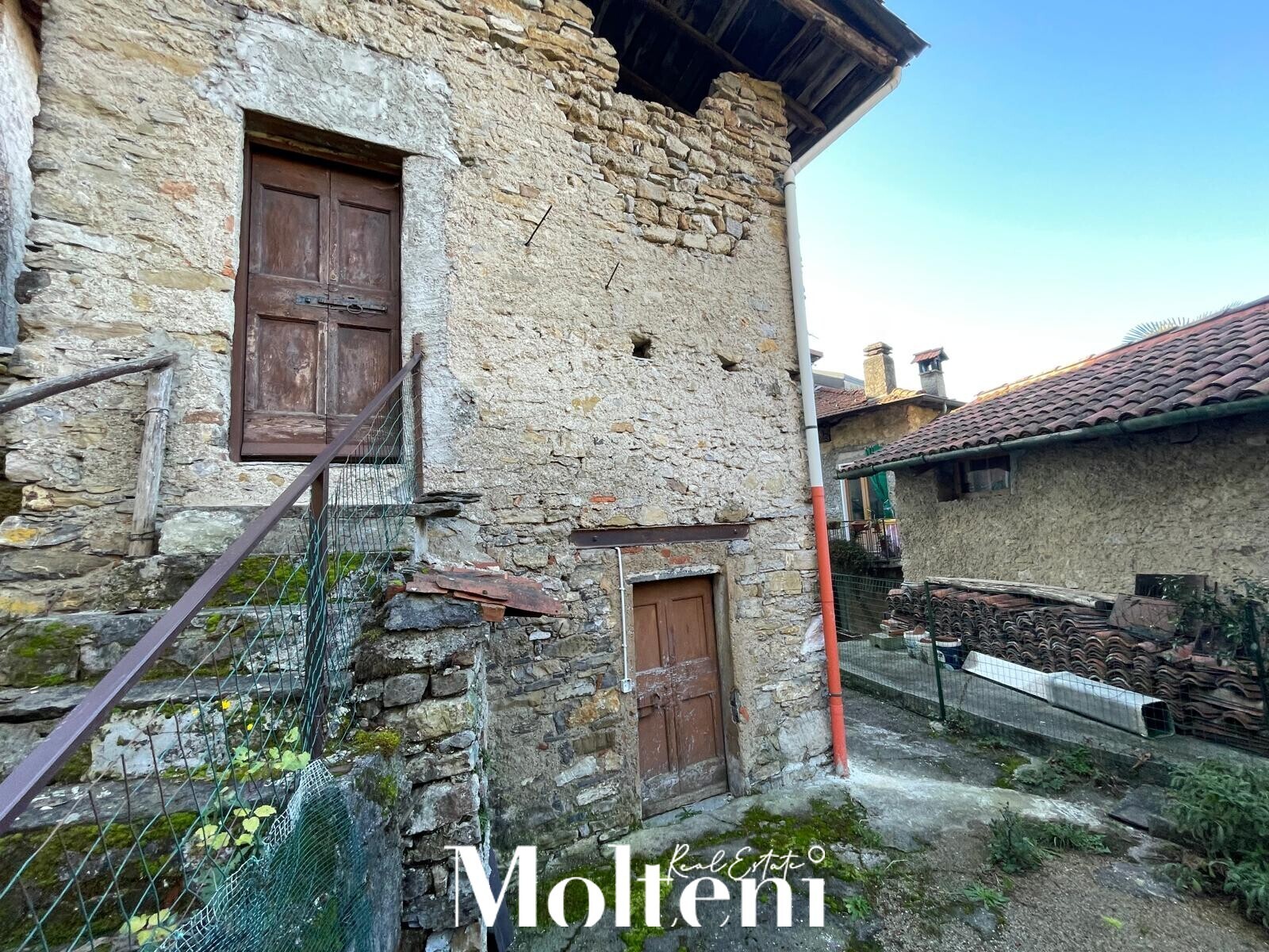 Lierna-casa-house-giardino-garden-vistalago-lakeview-vendita-forsale-lakecomo-moltenirealestate-molteniexclusive (1)