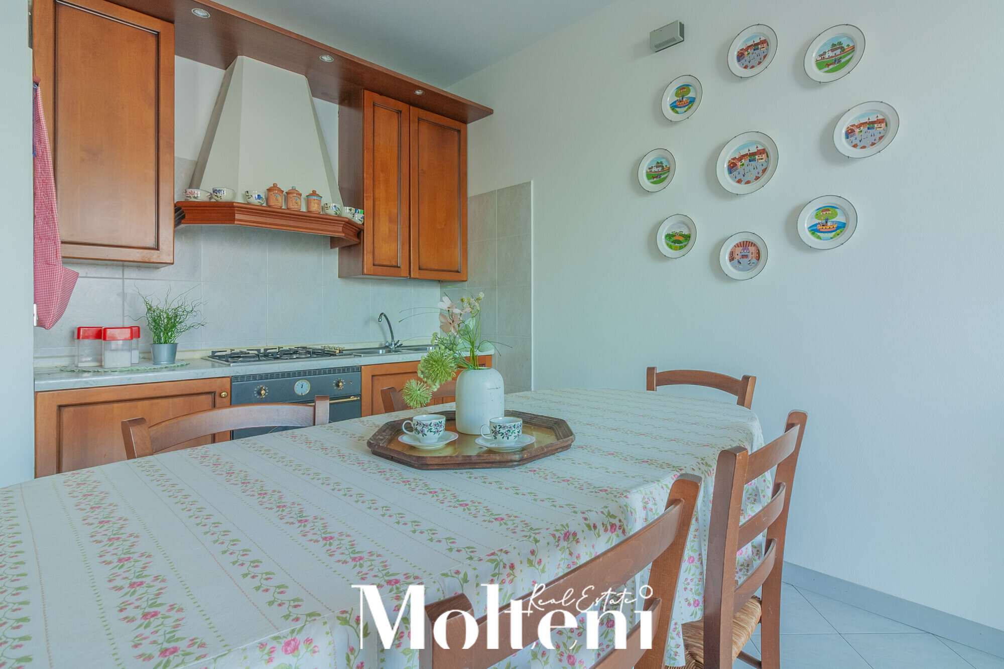 molteni-real-estate-varenna-appartamento-apartment-vendesi-for-sale-garden-giardino-vista-lago (9)