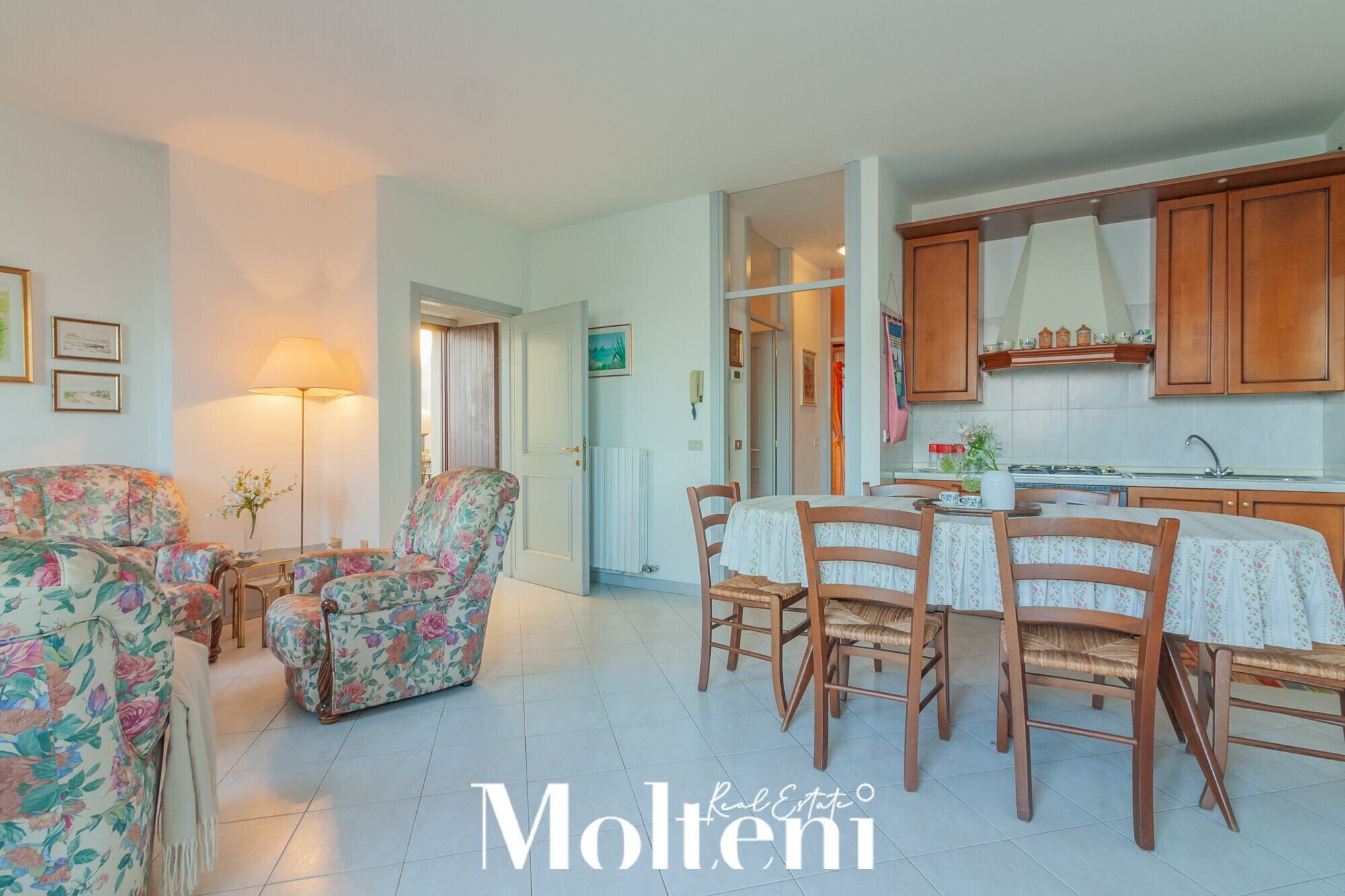 molteni-real-estate-varenna-appartamento-apartment-vendesi-for-sale-garden-giardino-vista-lago (8)