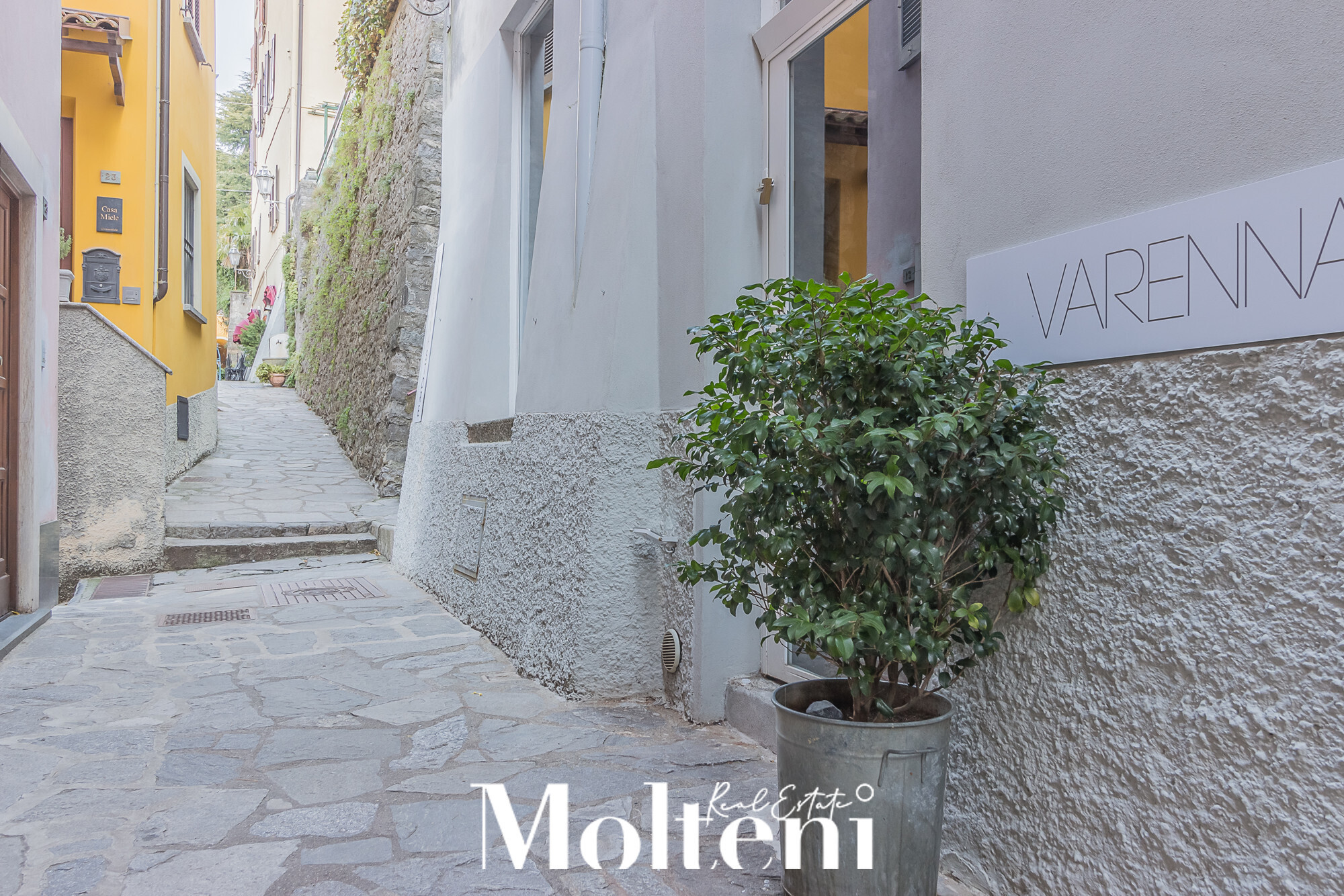 molteni-vendita-varenna-centro-lago-como-lake-for-sale-apartment-property-real-estate-immobiliare-varennaholidays (40)