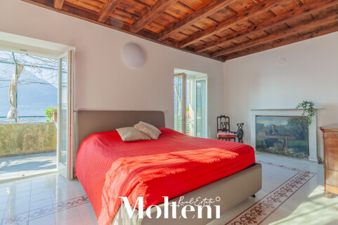 molteni-real-estate-varenna-casa-house-vendesi-for-sale-terrazzo-terrace-vista-lago (15)