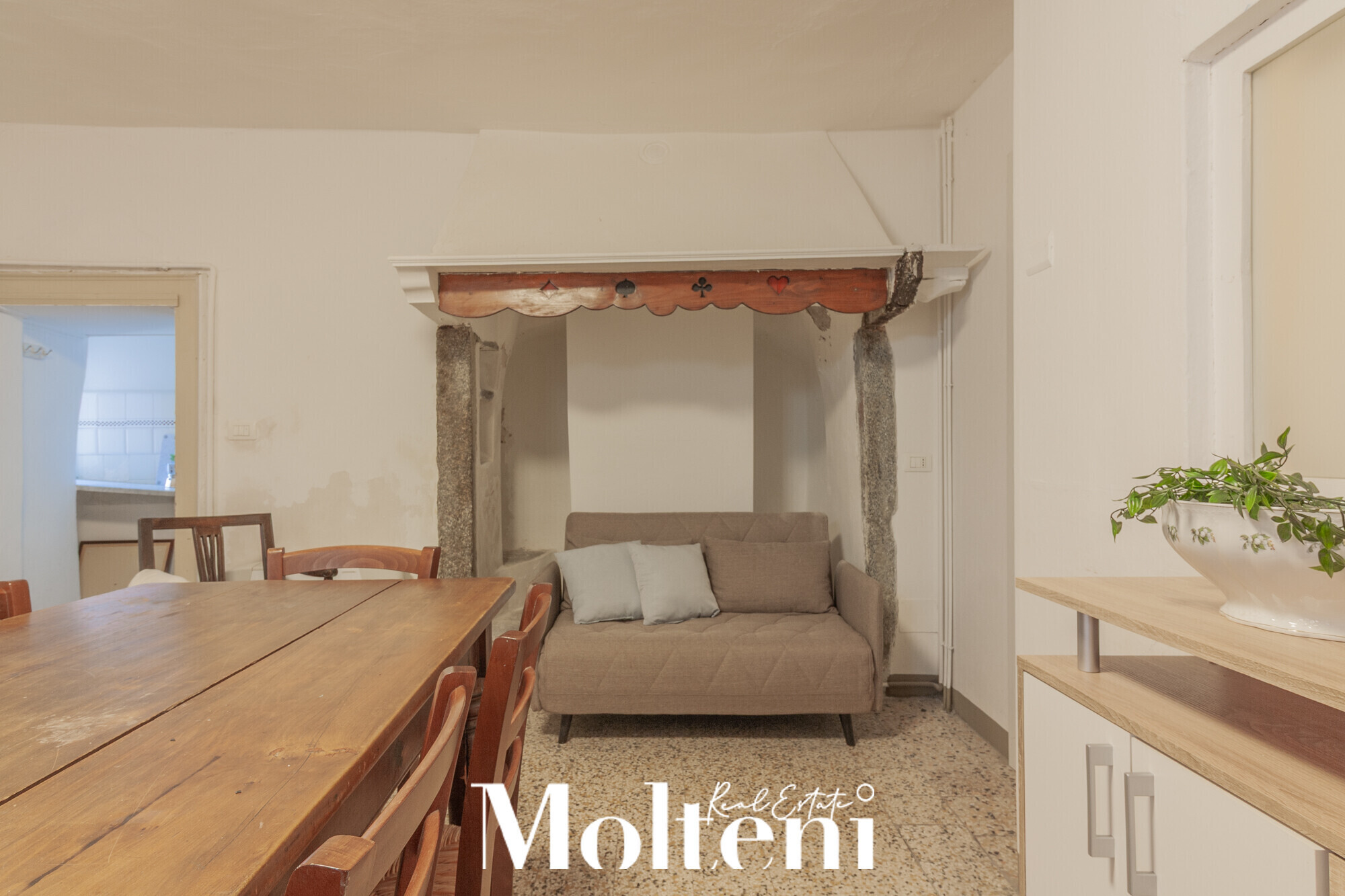 molteni-real-estate-varenna-casa-house-vendesi-for-sale-terrazzo-terrace-vista-lago (20)