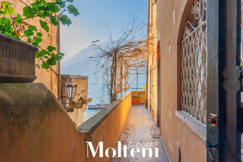 molteni-real-estate-varenna-casa-house-vendesi-for-sale-terrazzo-terrace-vista-lago (31)