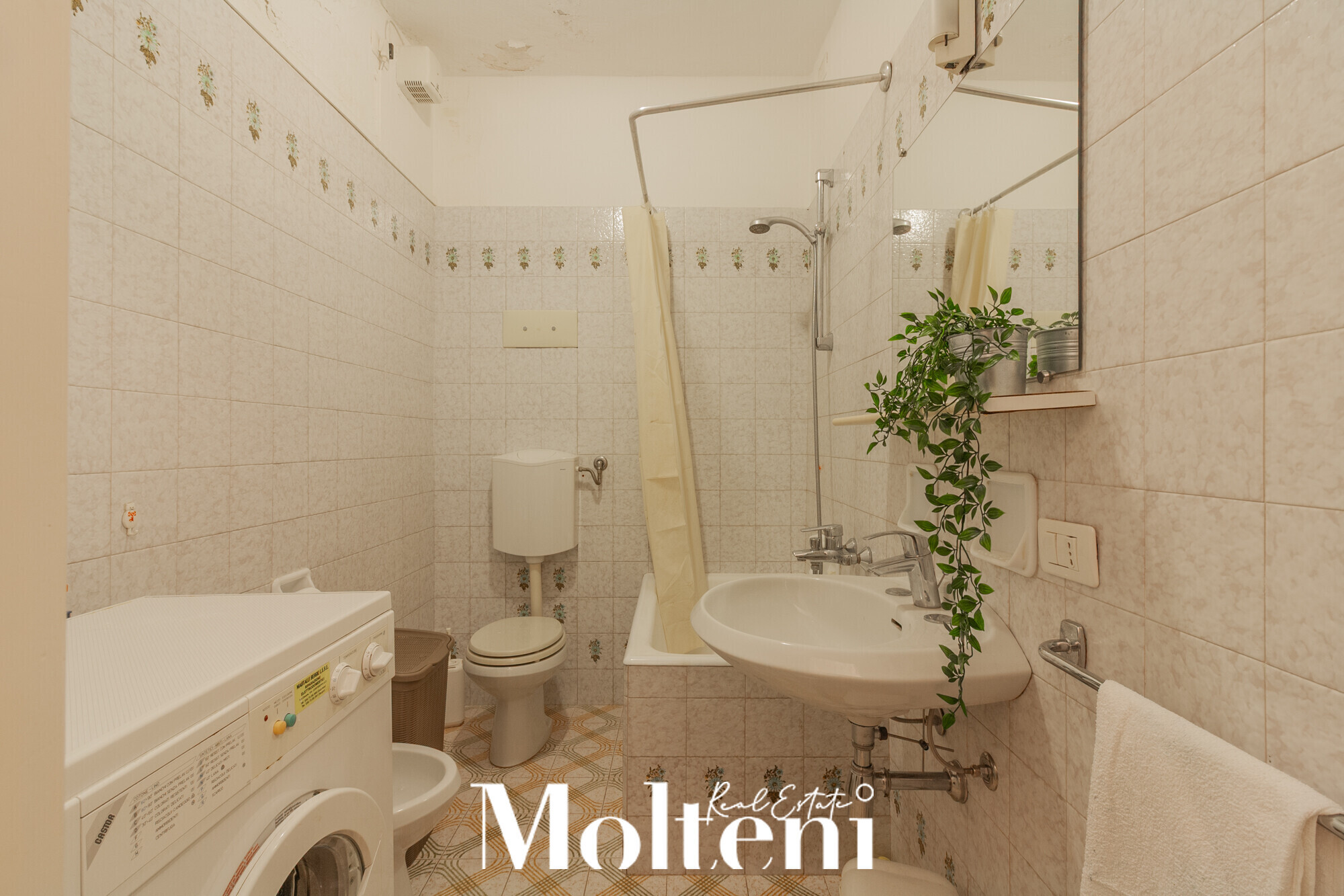 molteni-real-estate-varenna-casa-house-vendesi-for-sale-terrazzo-terrace-vista-lago (29)