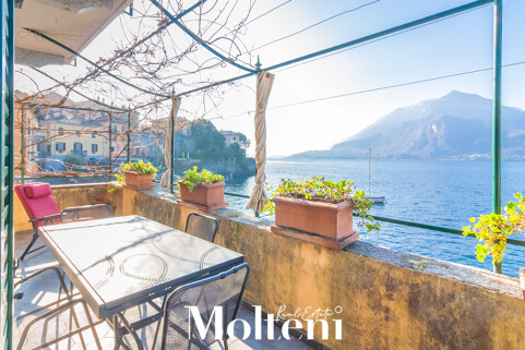 molteni-real-estate-varenna-casa-house-vendesi-for-sale-terrazzo-terrace-vista-lago (6)