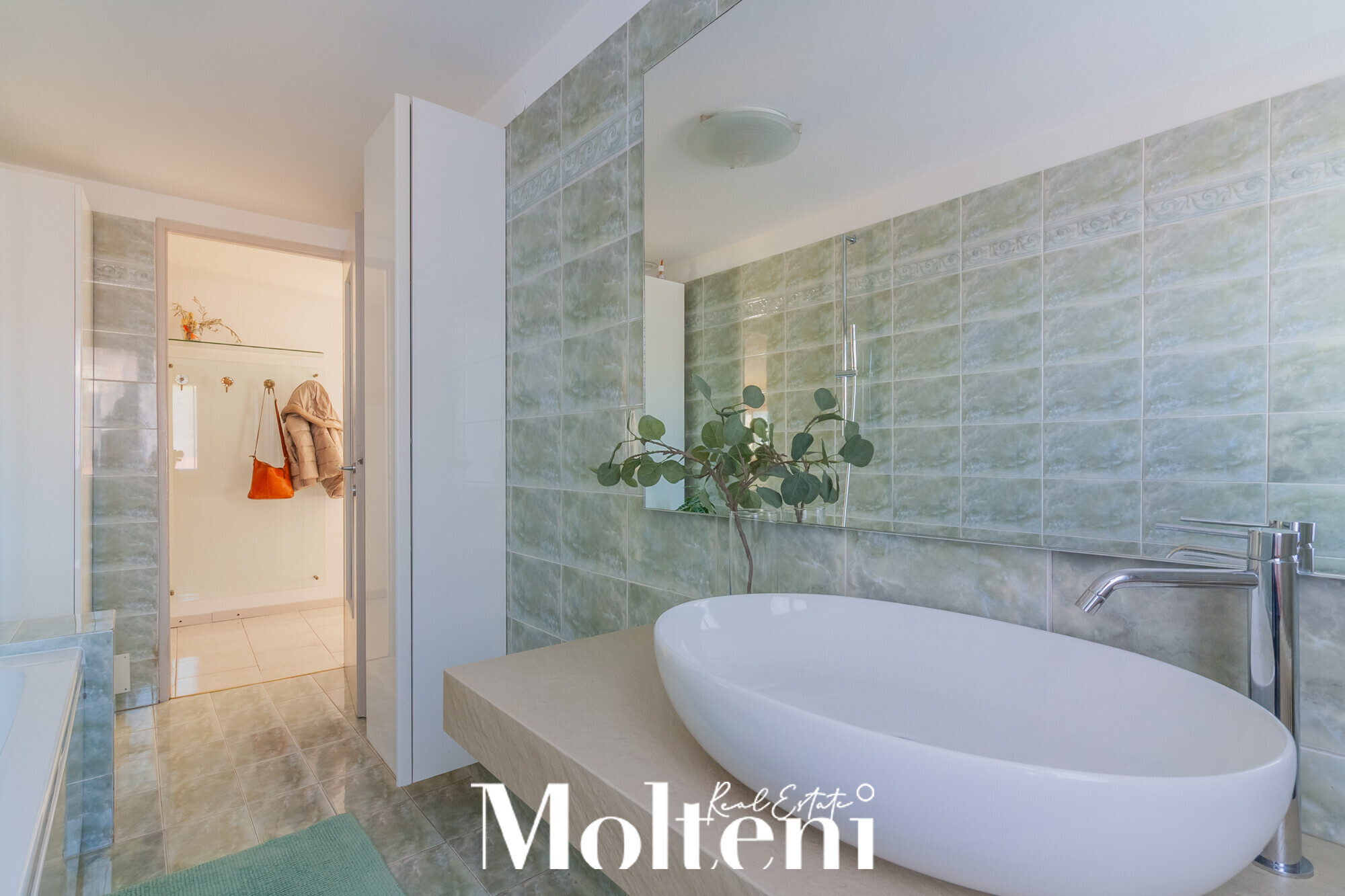 Abbadia-Lariana-appartamento-apartment-balconi-vendita-forsale-lakecomo-moltenirealestate-molteniexclusive (15)