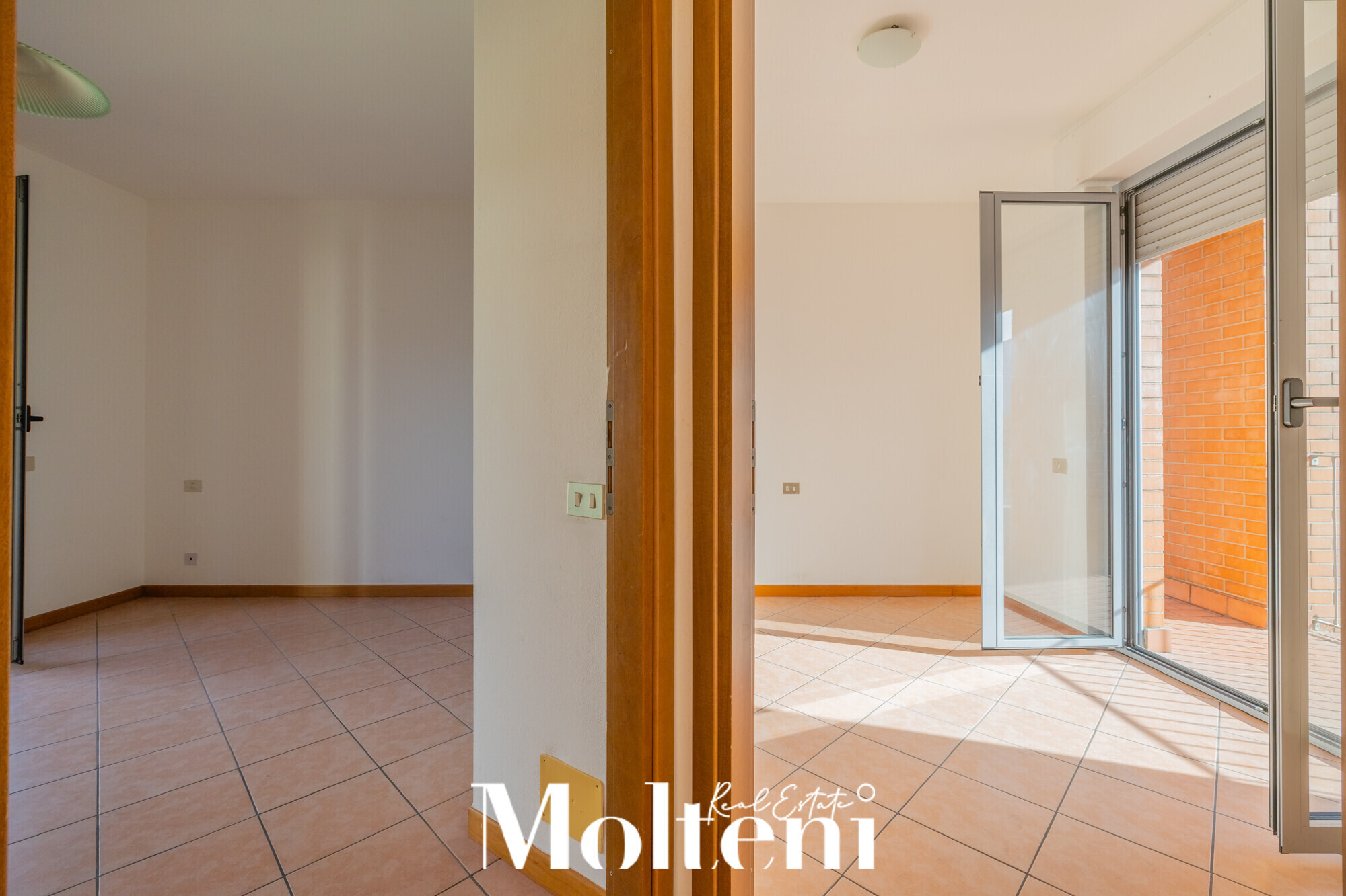 molteni_real_estate_bellano_ vendita_forsale_appartamento_house_apartment-terrazzo-balcone_balcony (22)
