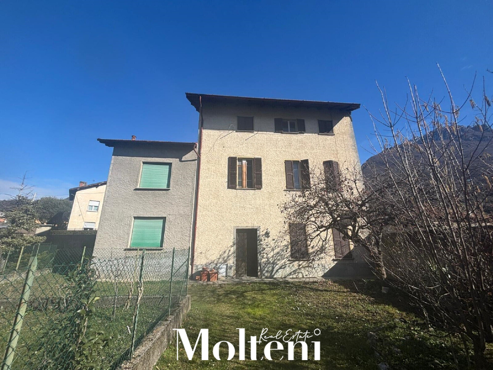 molteni_real_estate_mandello-del_lario vendita_forsale_casa-semi-indipendente_giardino (3)