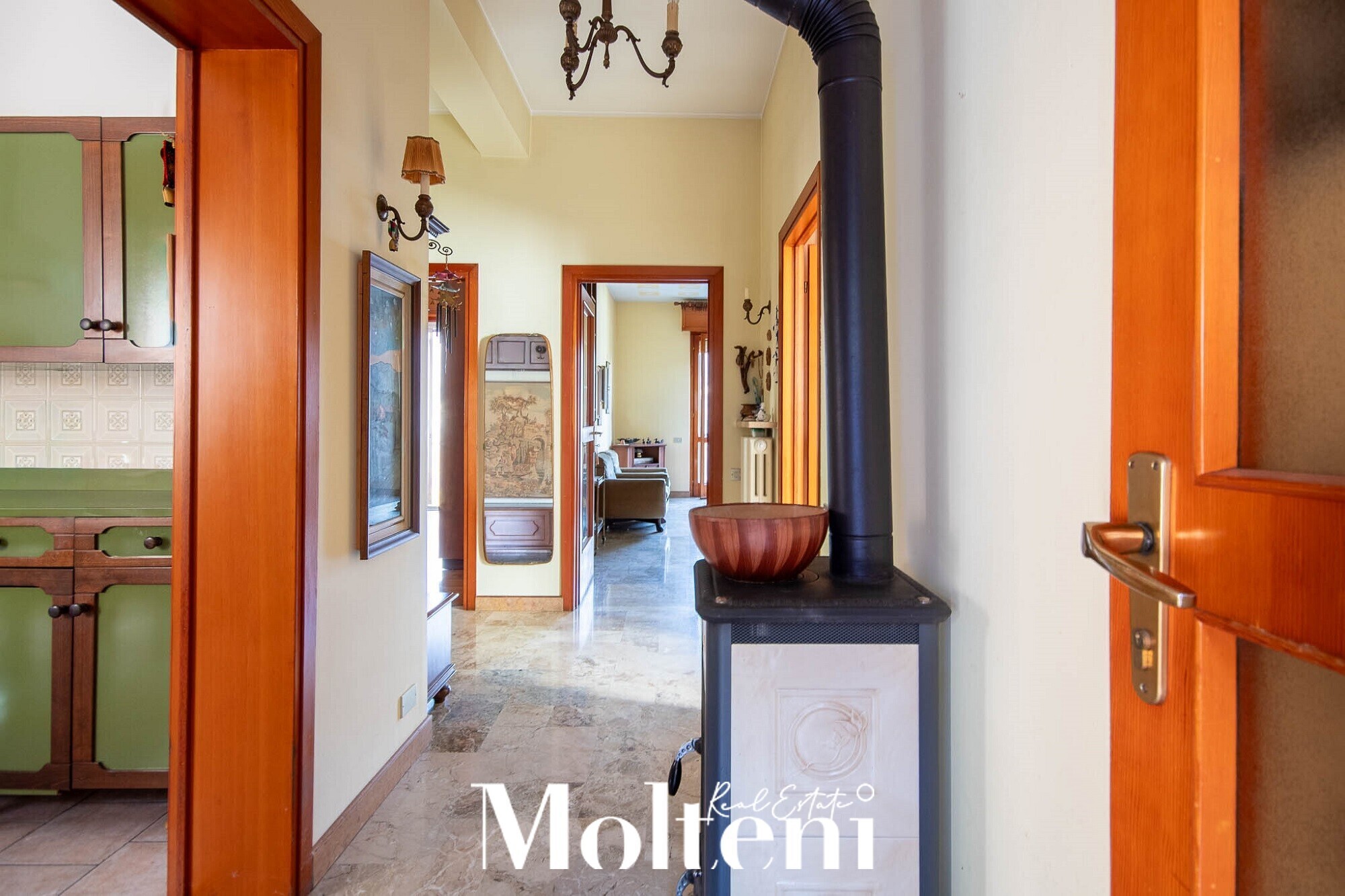 molteni-real-estate-oliveto-lario-vassena-casa-house-vendesi-for-sale-terrazzo-terrace-garden-giardino-vista-lago (24)