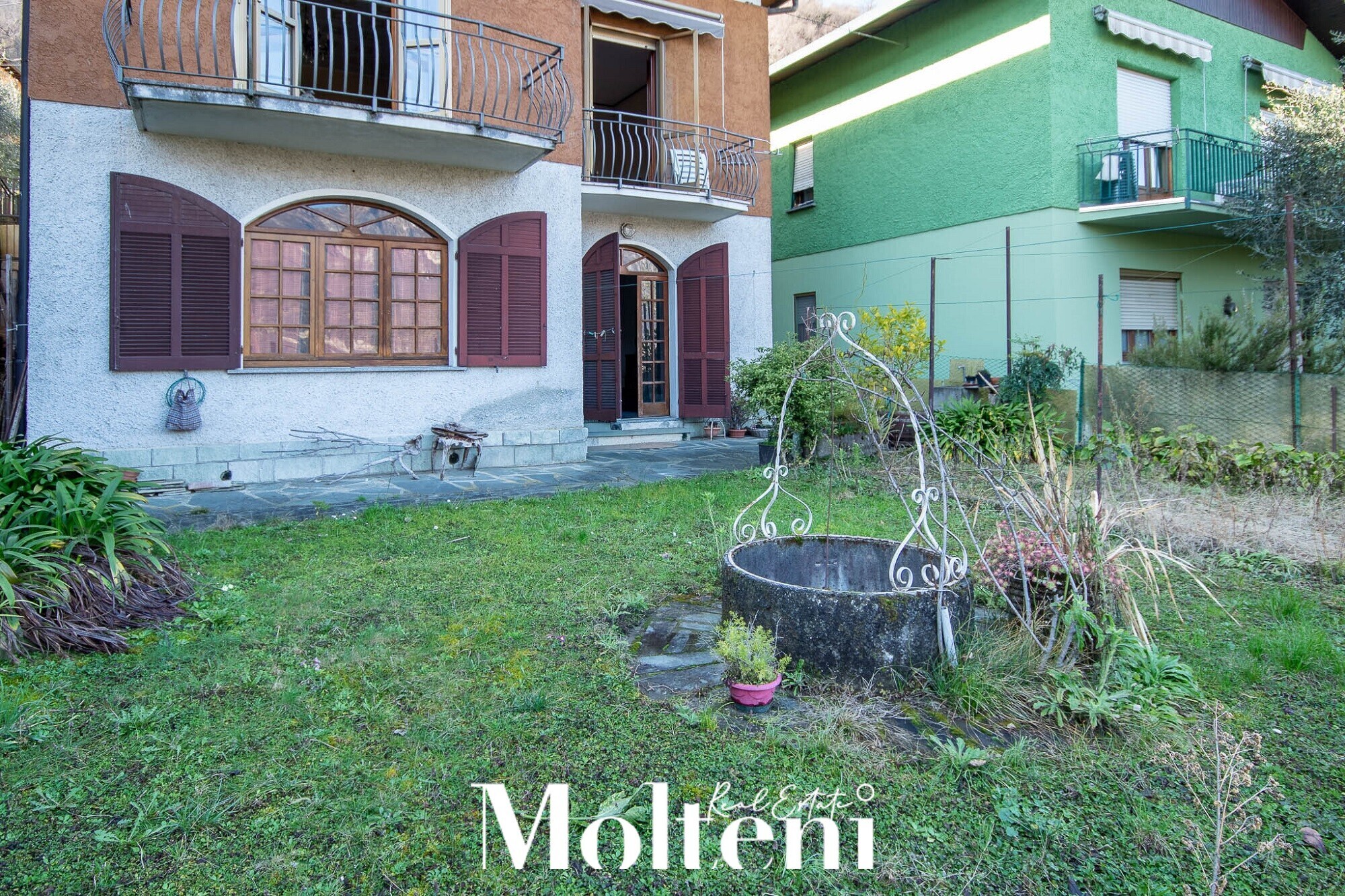 molteni-real-estate-oliveto-lario-vassena-casa-house-vendesi-for-sale-terrazzo-terrace-garden-giardino-vista-lago (45)