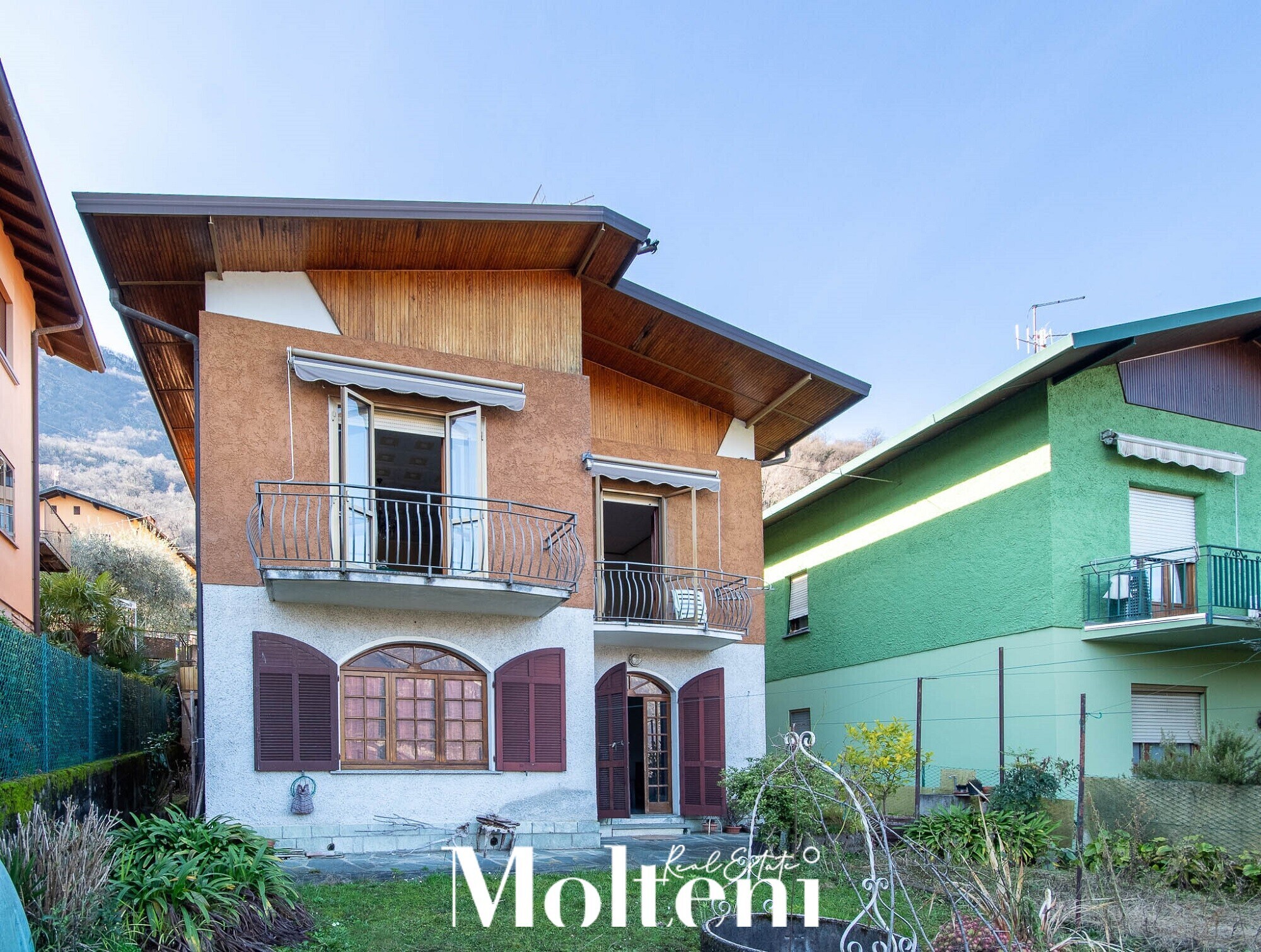 molteni-real-estate-oliveto-lario-vassena-casa-house-vendesi-for-sale-terrazzo-terrace-garden-giardino-vista-lago (46)
