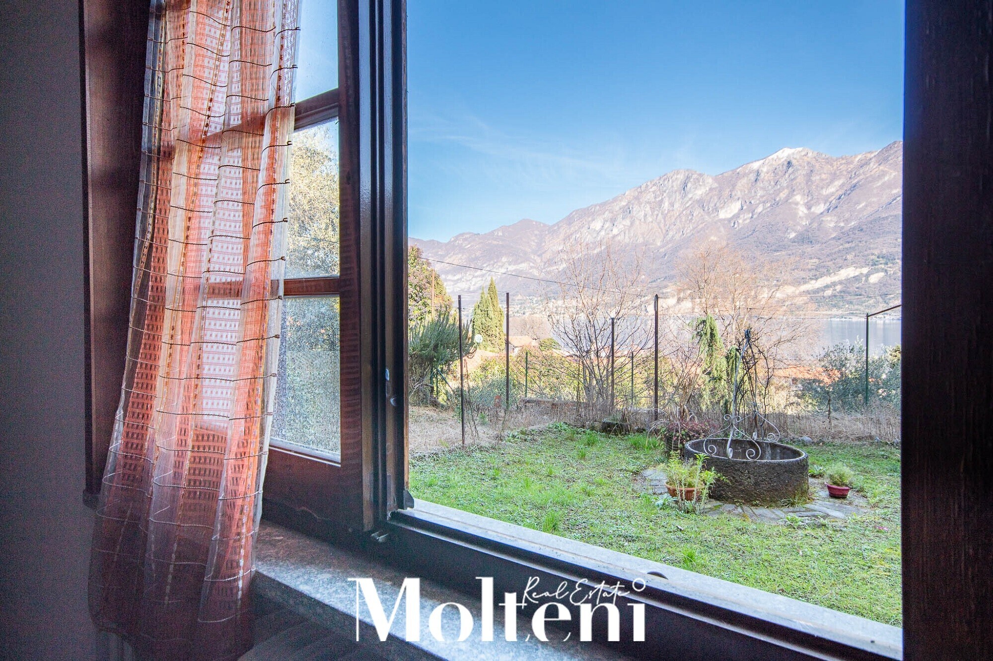 molteni-real-estate-oliveto-lario-vassena-casa-house-vendesi-for-sale-terrazzo-terrace-garden-giardino-vista-lago (37)