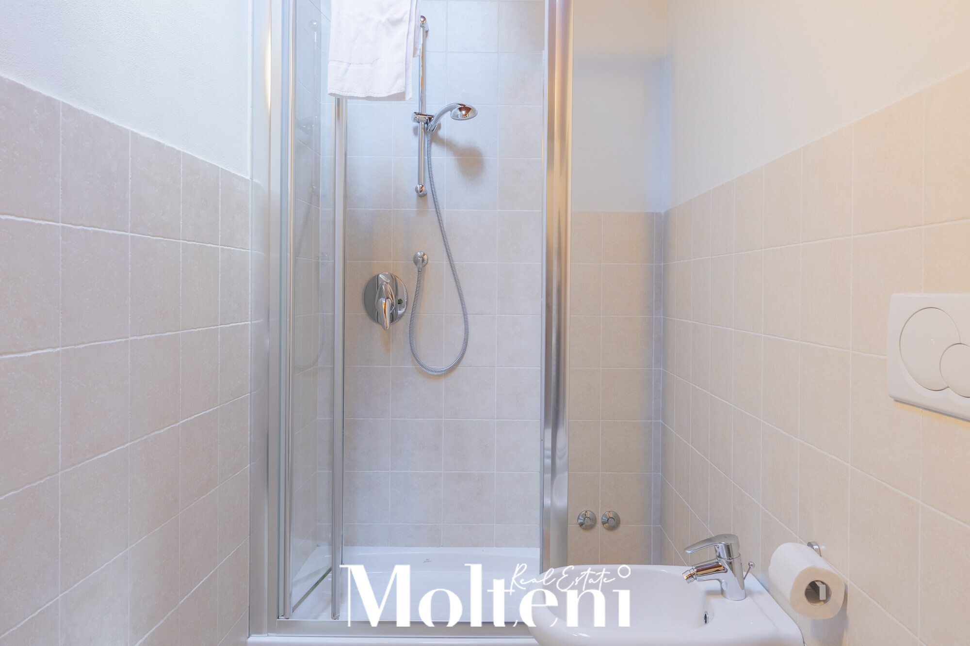 molteni_real_estate_casa_house_vendita_forsale_perledo_vista_lago_lake_view_terrazzo_terrace_giardino_garden_pool (22)