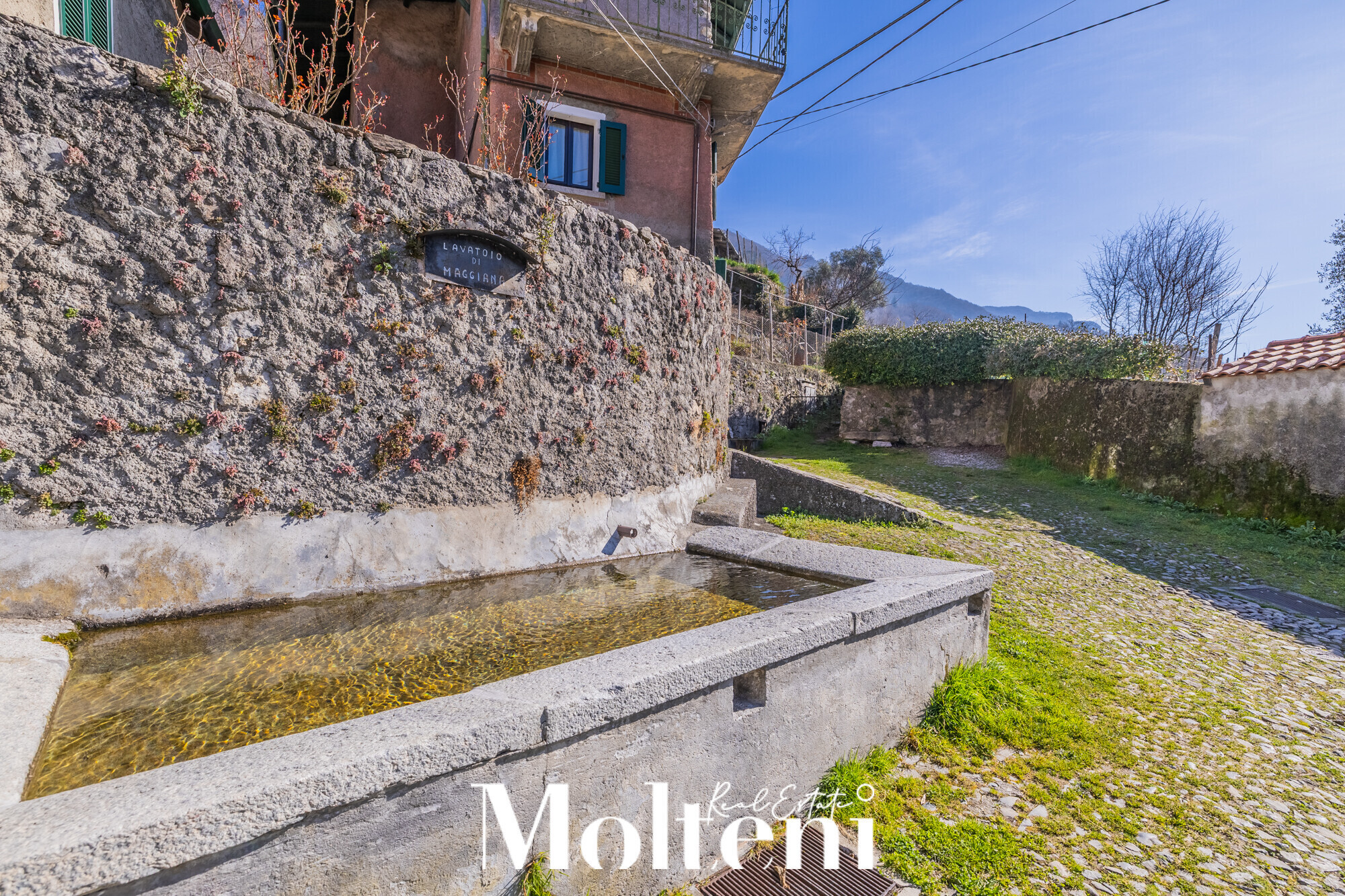 moltenirealestate_casa_house_mandellodellario_forsale_vendita_garden_giardino_terrace_terrazzo (33)
