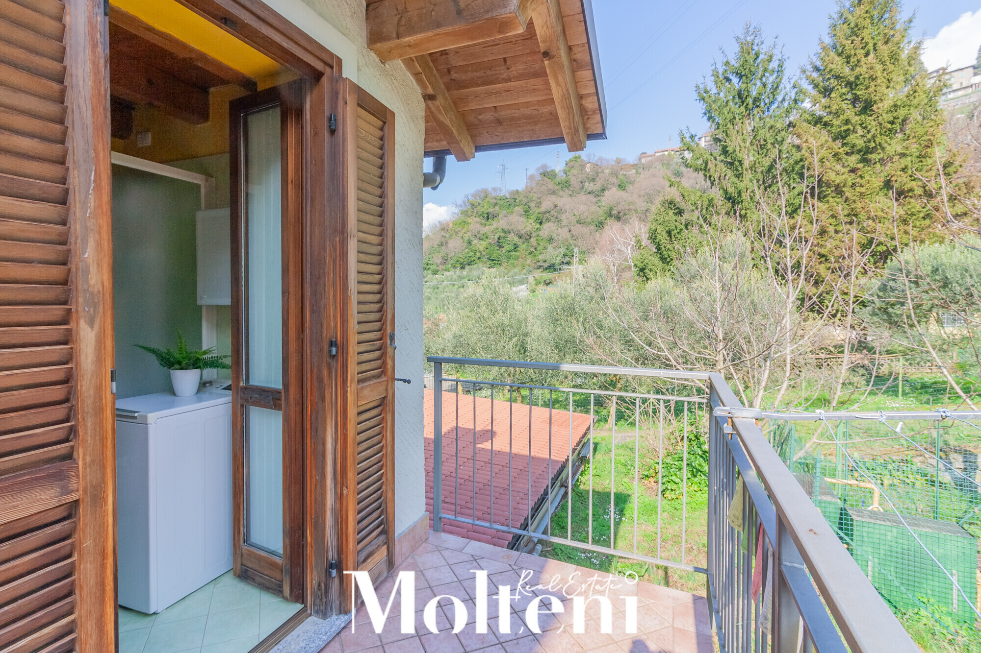 molteni-real-estate -casa-indipendente-independent-house-vendesi-for-sale-garden-giardino-vista-lago-terrazzo-perledo (25)