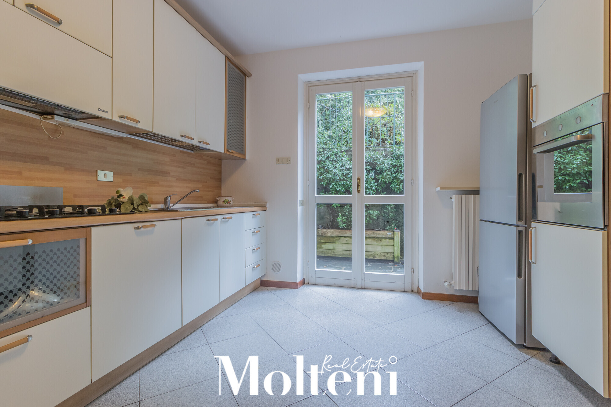 molteni_real_estate_Bellano_vendita_forsale_villetta_garage_vistalago_giardino_terrazzo (6)