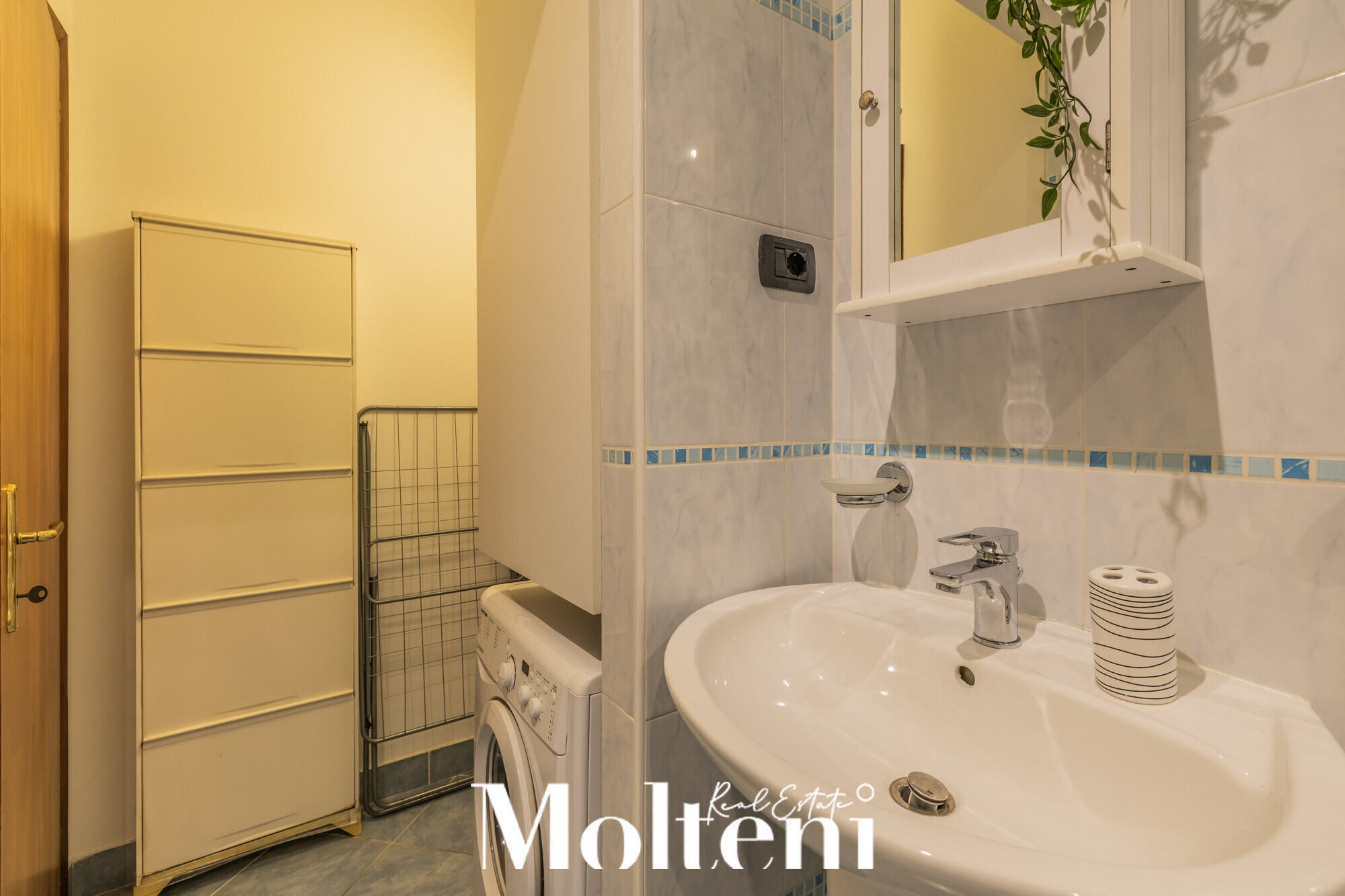 Abbadia-lariana-appartamento-bilocale-apartment-vendita-forsale-molteni-real-estate (39)
