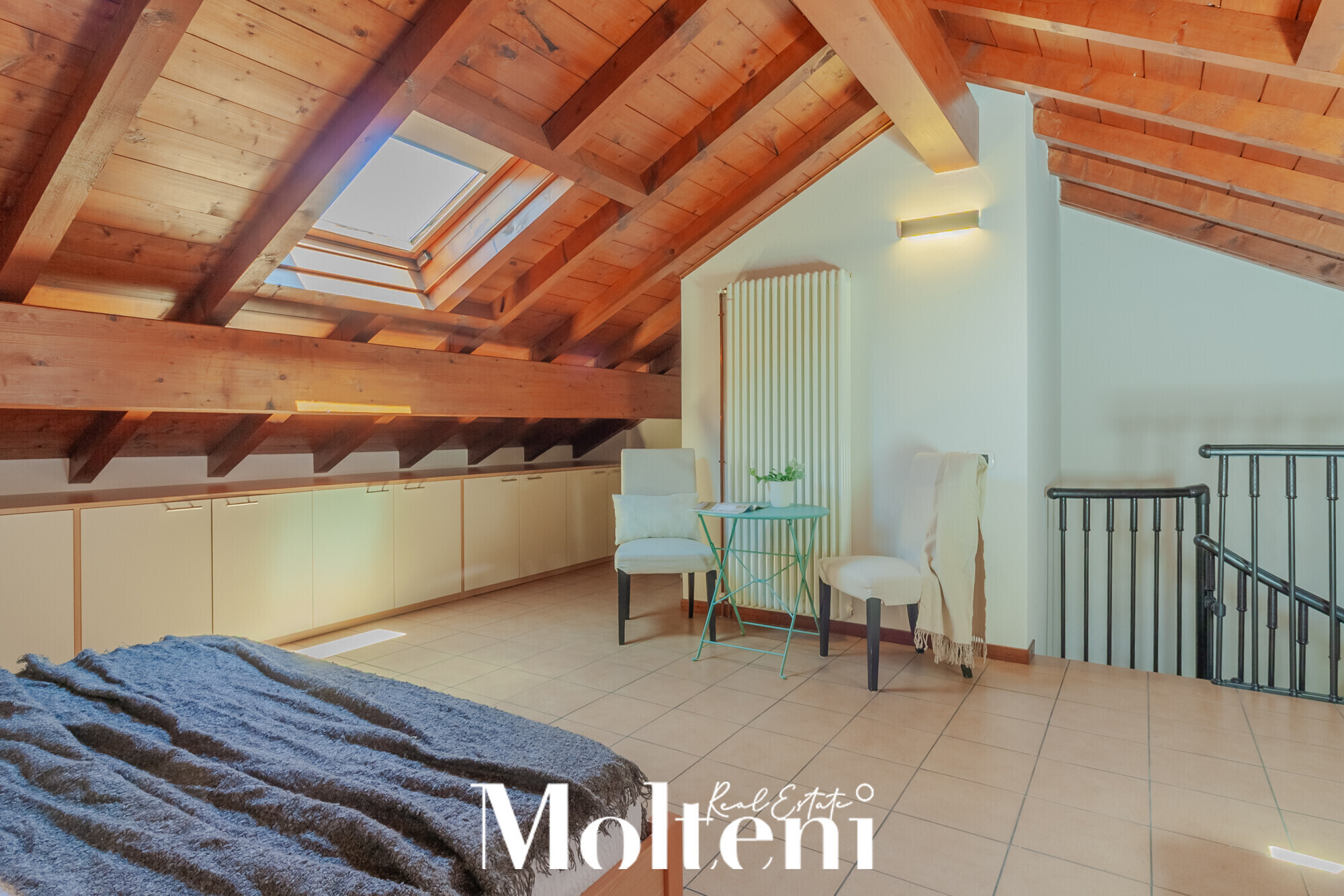 molteni_real_estate_bellano_vendita_forsale_appartamento_apartment_vista lago_lake view_balcone_balcony_garage (20)
