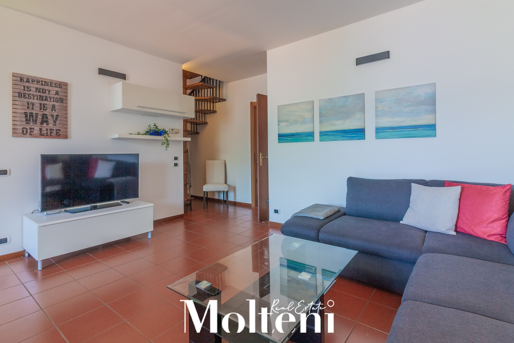 molteni_real_estate_bellano_vendita_forsale_appartamento_apartment_vista lago_lake view_balcone_balcony_garage (8)