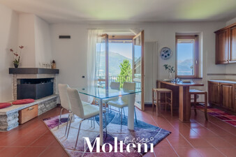molteni_real_estate_bellano_vendita_forsale_appartamento_apartment_vista lago_lake view_balcone_balcony_garage (6)