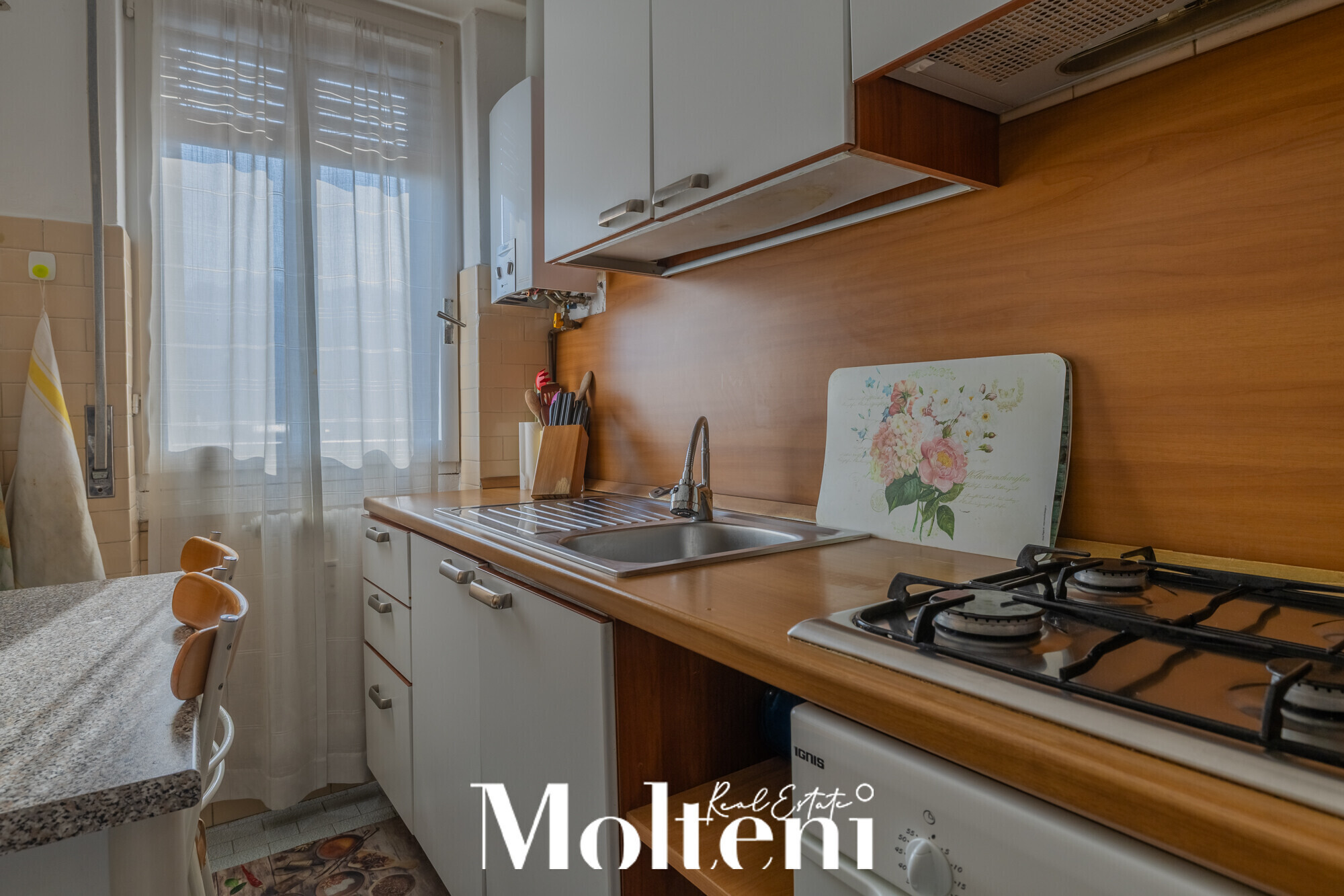 Lecco-appartamento-apartment-quadrilocale-four-room-balcone-molteni-real-estate  (12)