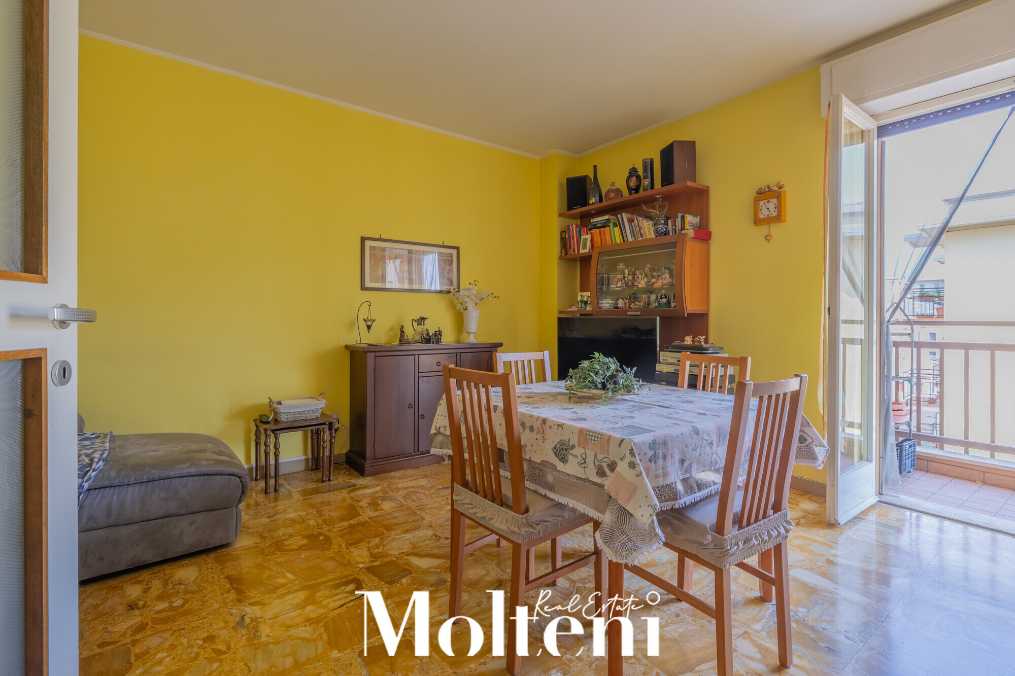Lecco-appartamento-apartment-quadrilocale-four-room-balcone-molteni-real-estate  (5)